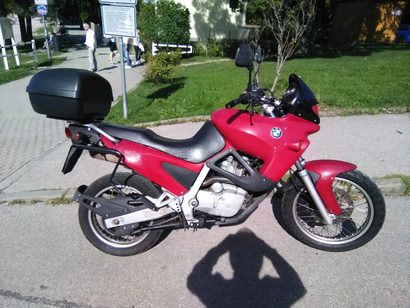 BMW C 650 Червоний - 1