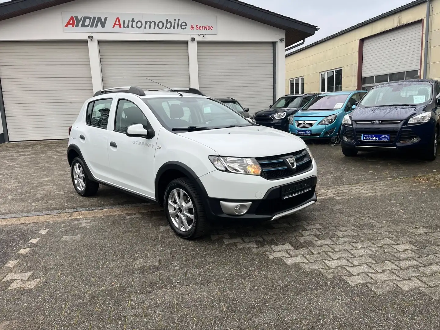 Dacia Sandero II Stepway Prestige-KLIMA.FINANZIERUNG Weiß - 1