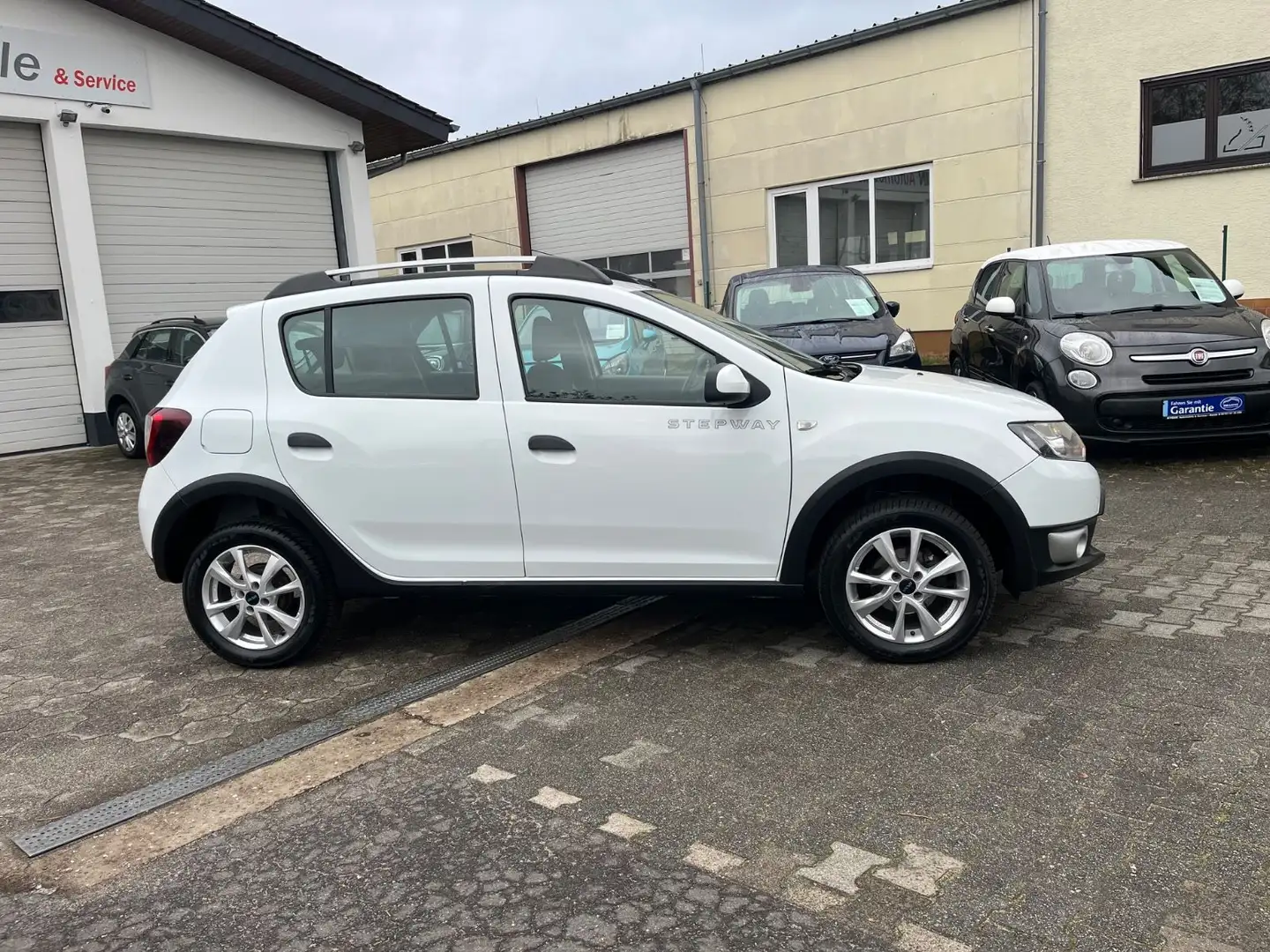 Dacia Sandero II Stepway Prestige-KLIMA.FINANZIERUNG Weiß - 2