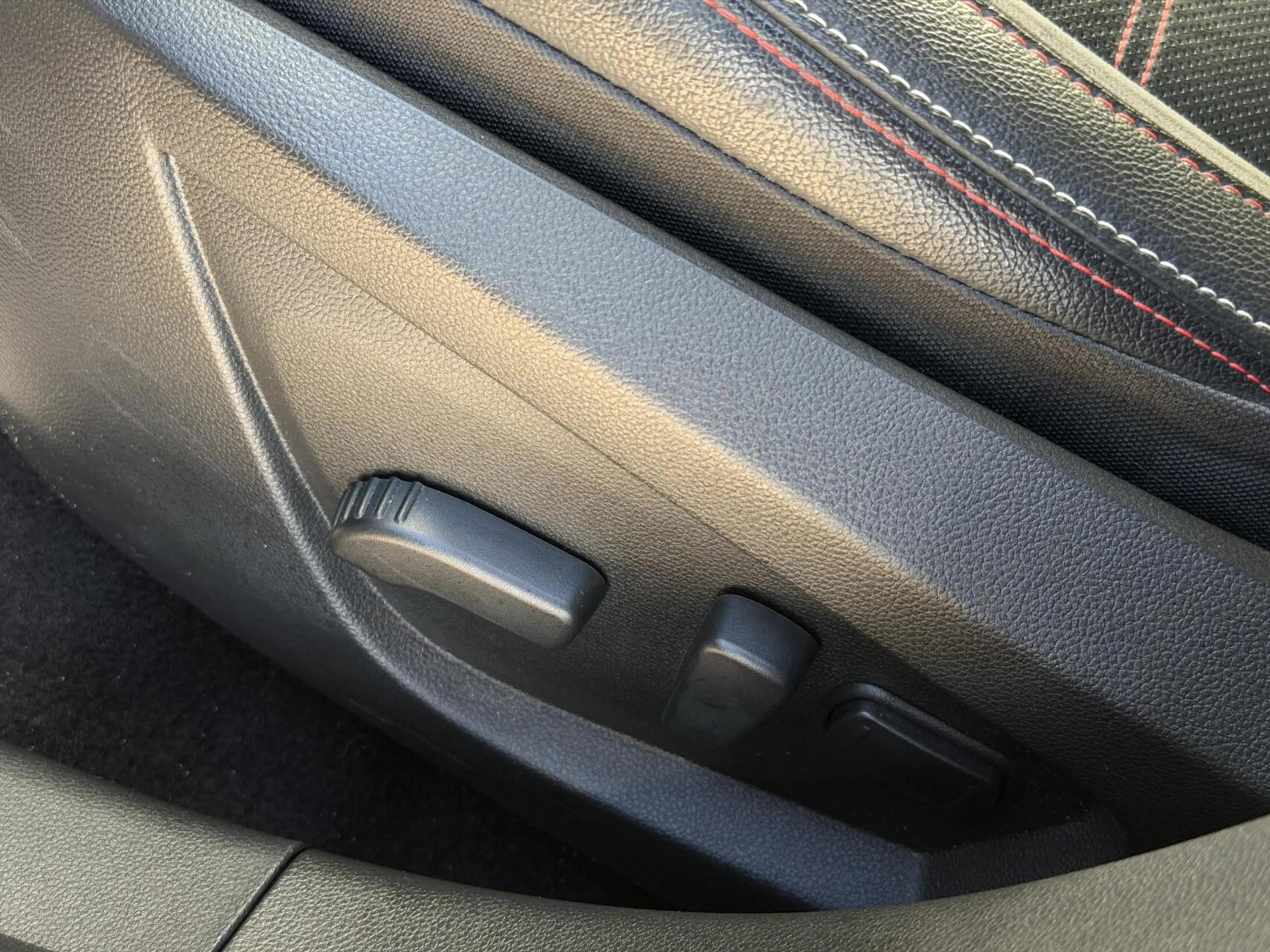 Renault Arkana 1.6 E-Tech Hybrid 145 R.S. Line | Leder | ACC | Ca — photo 11