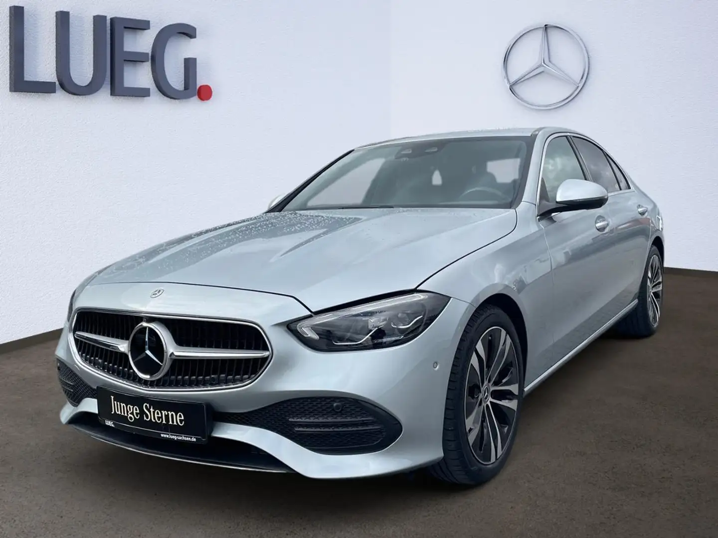 Mercedes-Benz C 300 d AVANTGARDE+INFOTAINMENT+DISTRONIC+KAMERA Silber - 1