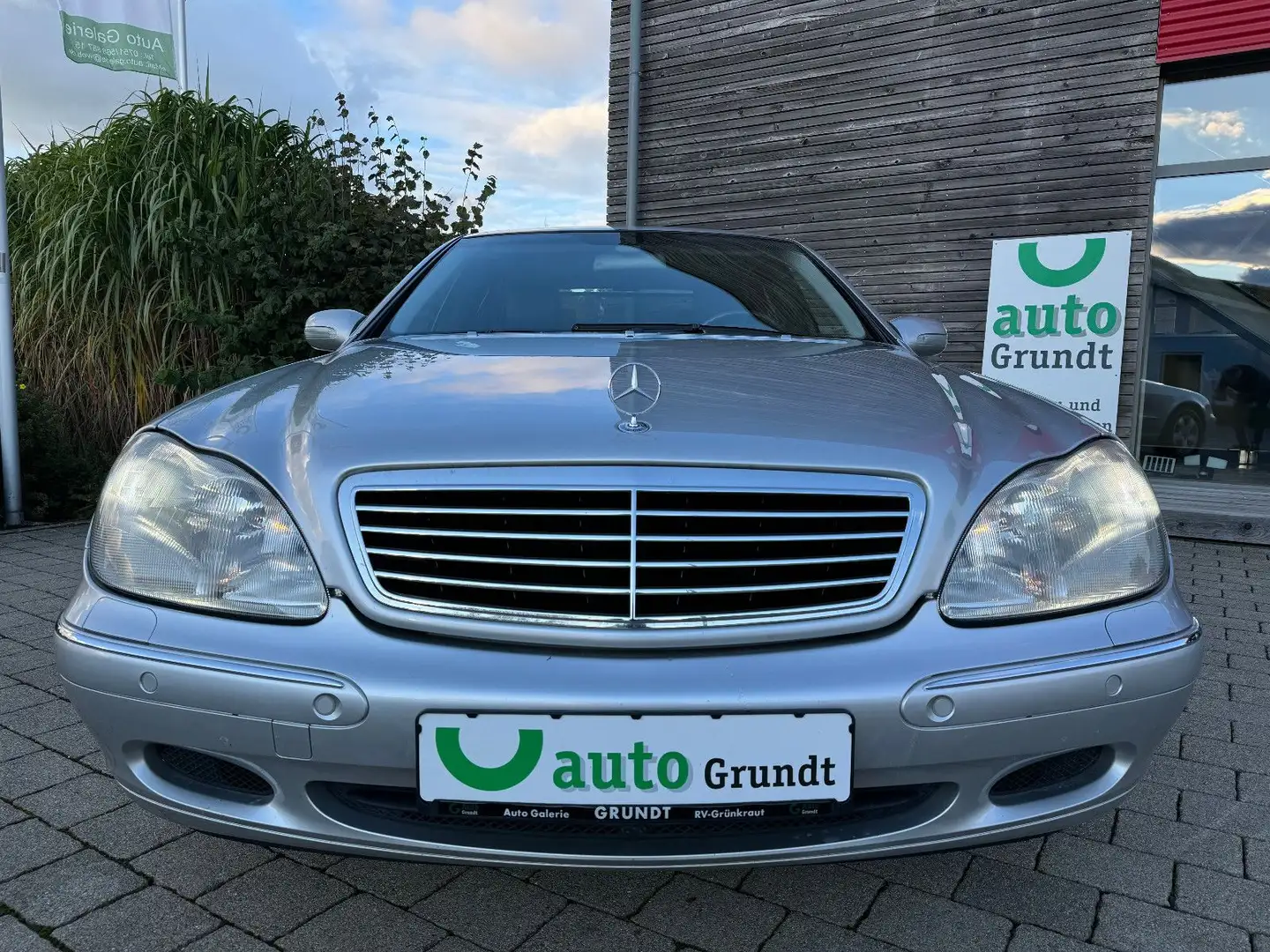 Mercedes-Benz S 320 Leder Xenon Navi Argintiu - 2