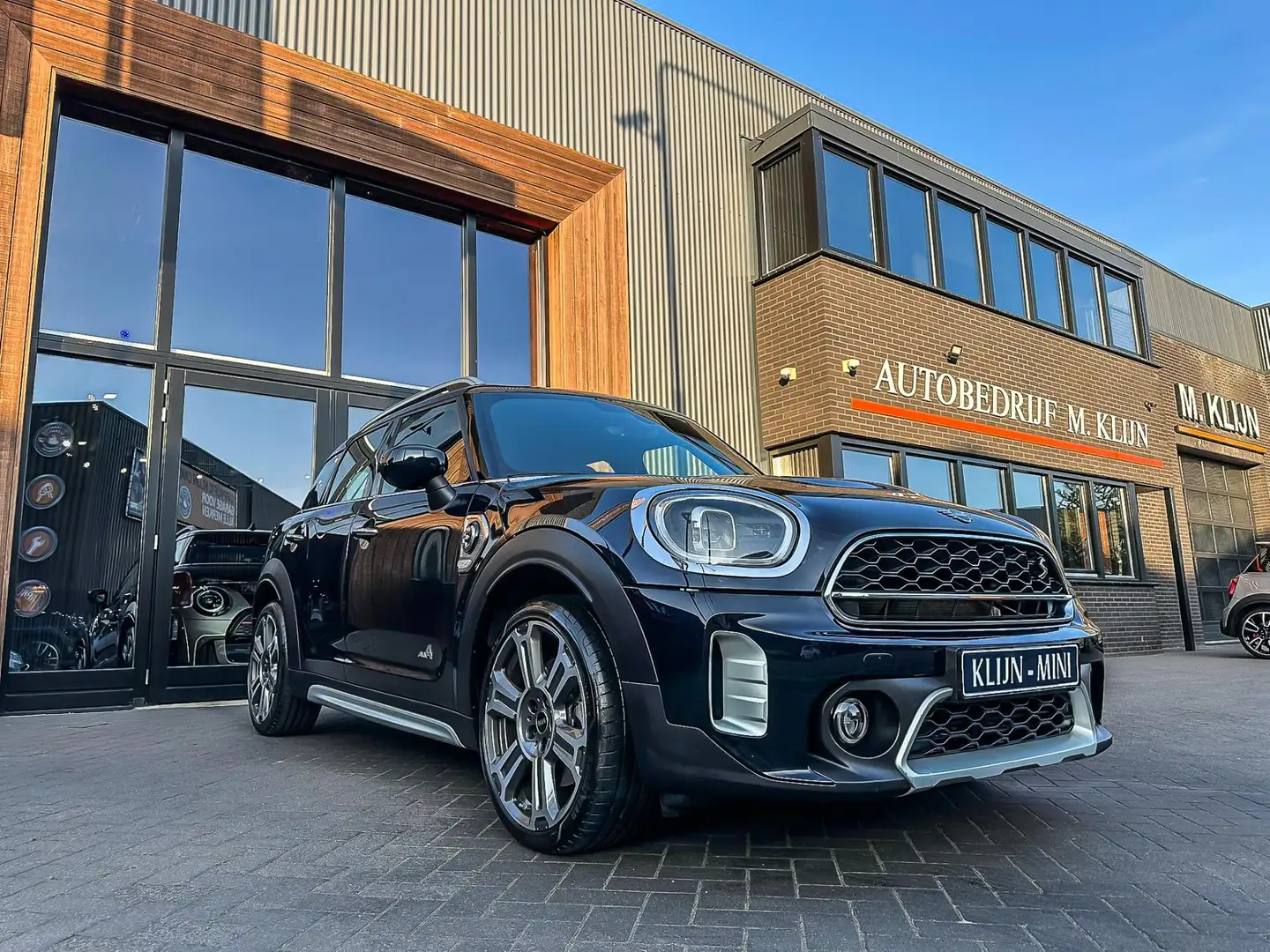 MINI Cooper S Countryman Mini 2.0 E ALL4 MINI Yours Aut 220pk/Bruin Leer/Ca Noir - 1