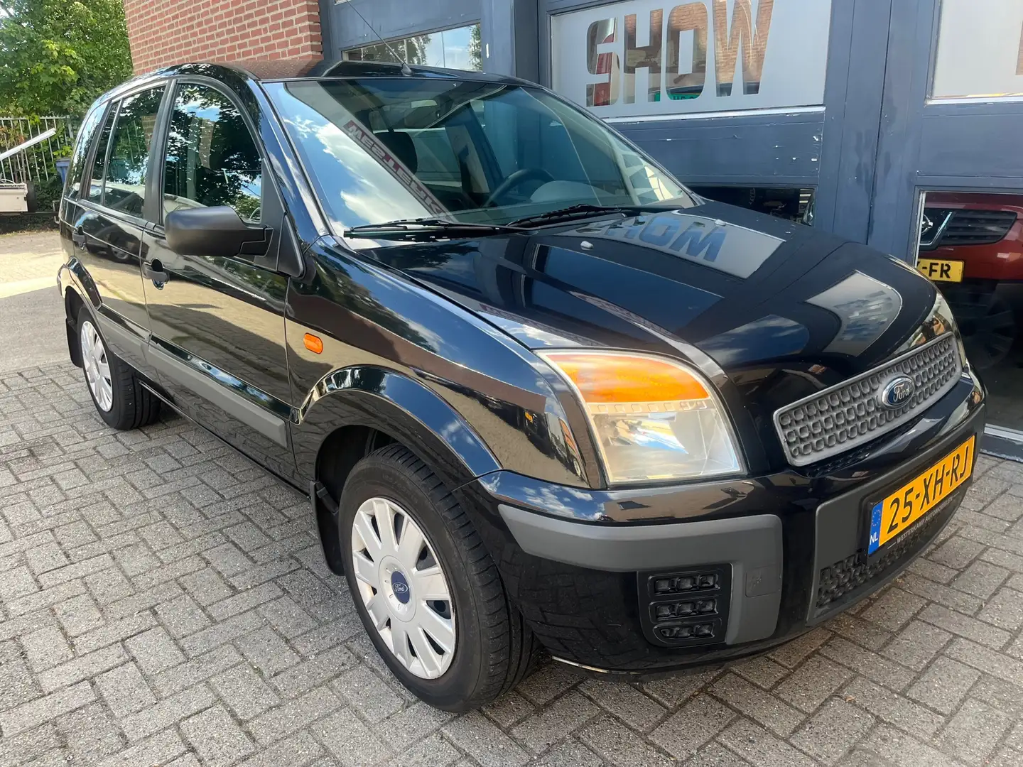 Ford Fusion 1.4-16V Champion Negro - 2