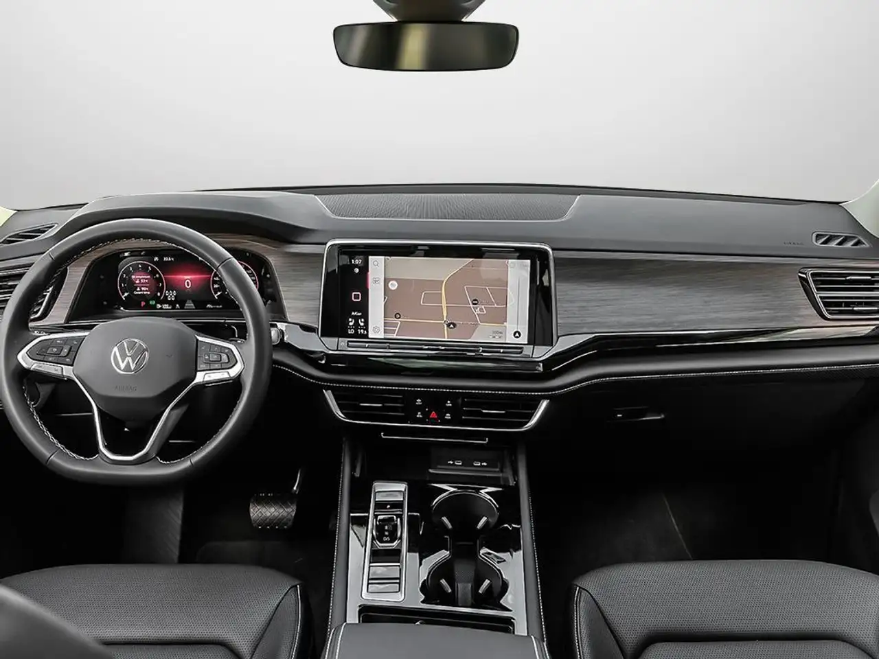 Volkswagen Atlas снимка Volkswagen Atlas
