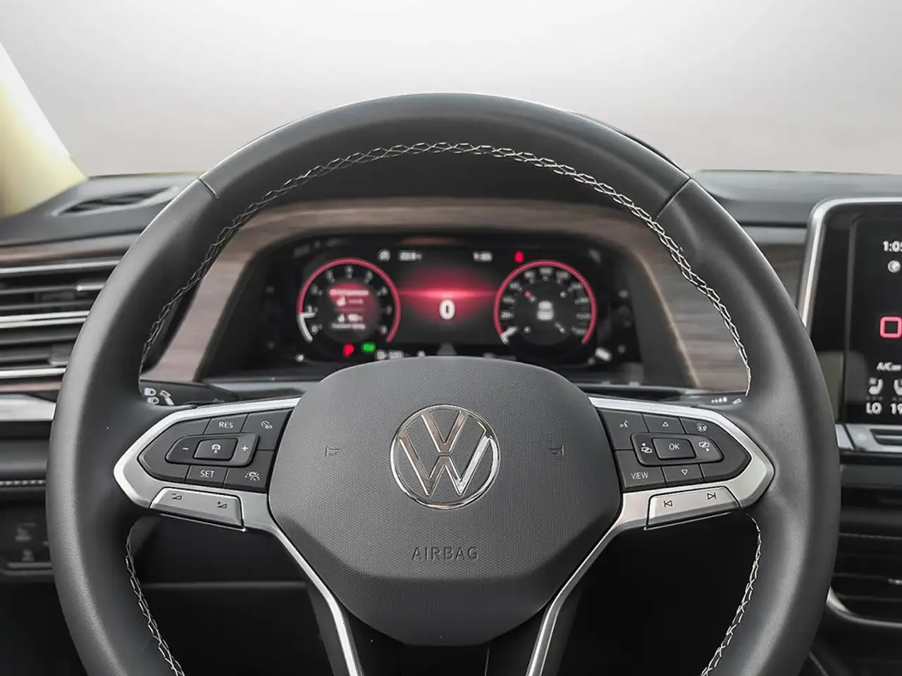 Volkswagen Atlas снимка Volkswagen Atlas