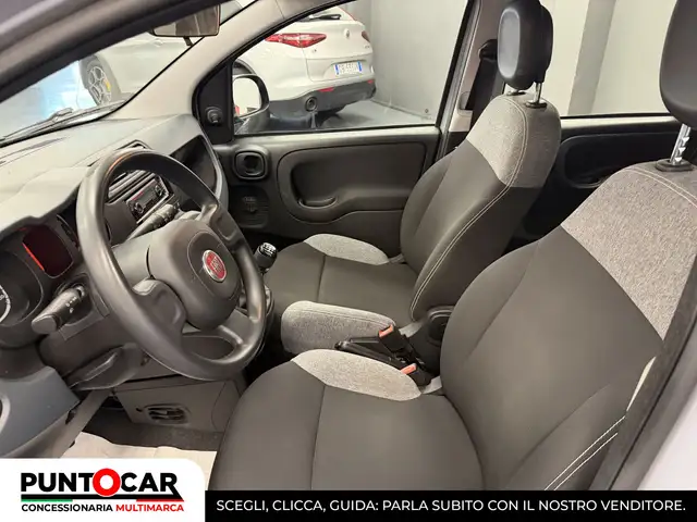 Fiat Panda view 8