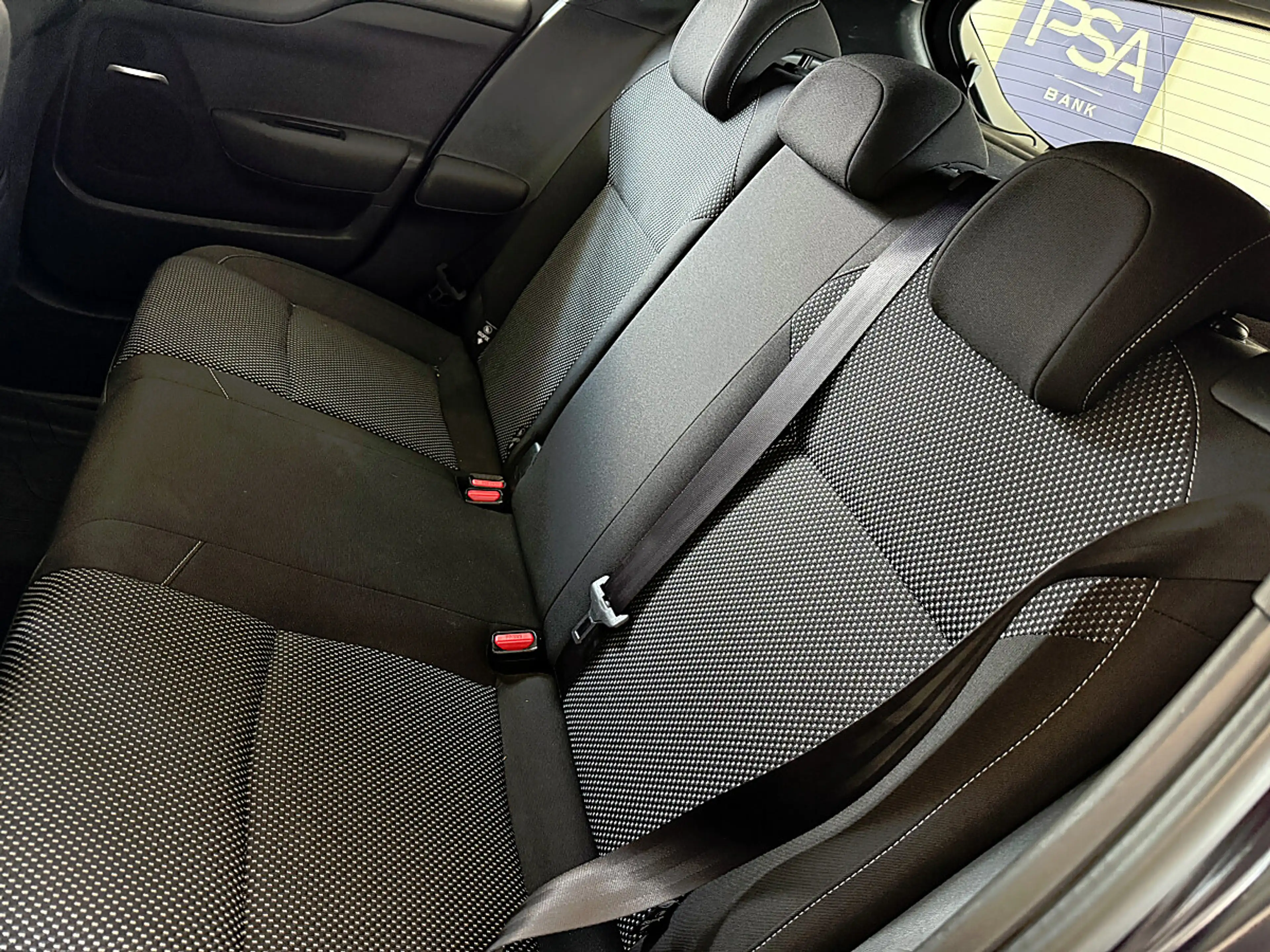 DS Automobiles DS 4 BlueHDi 120 S&S — photo 8