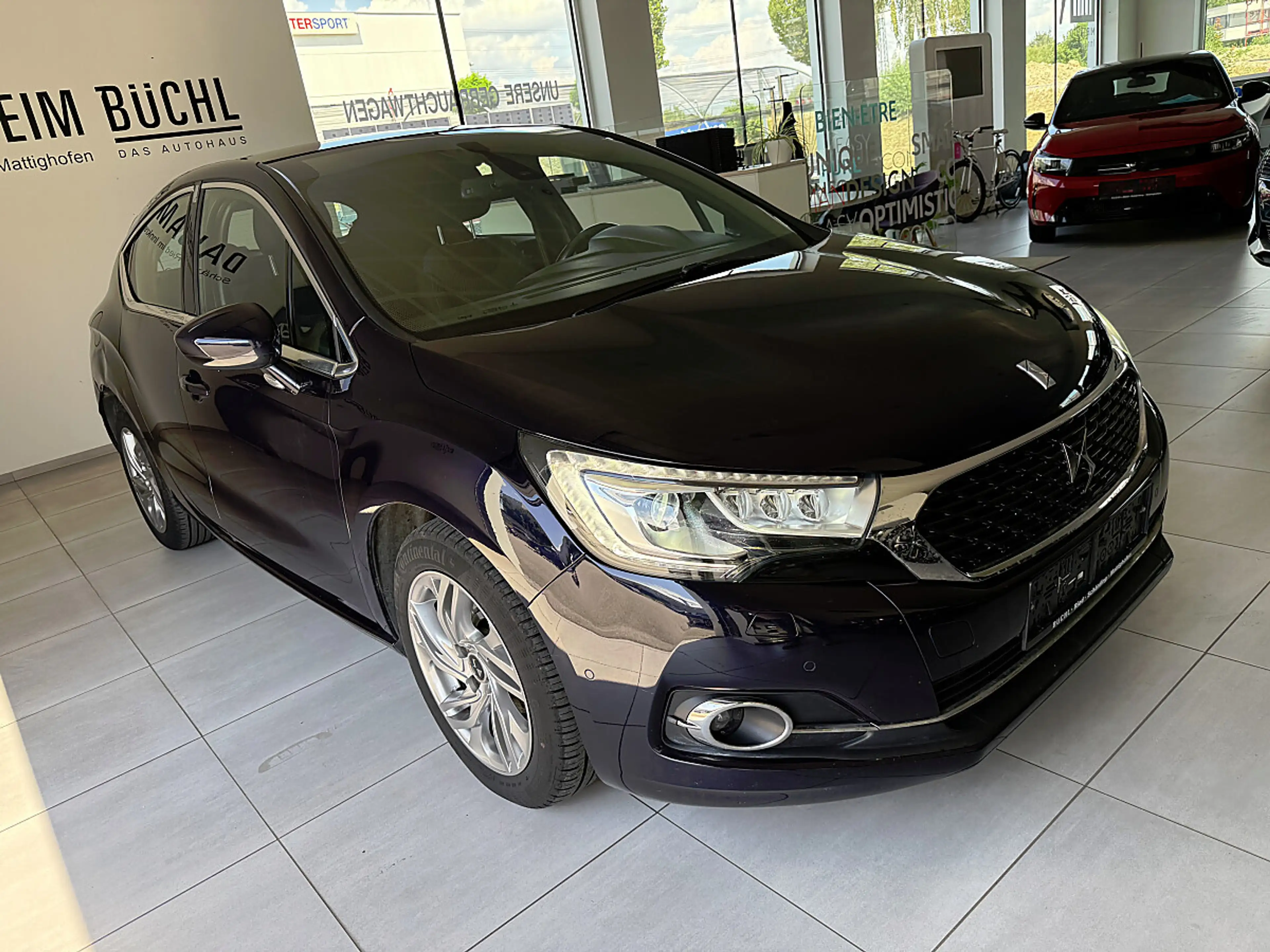 DS Automobiles DS 4 BlueHDi 120 S&S — photo 3