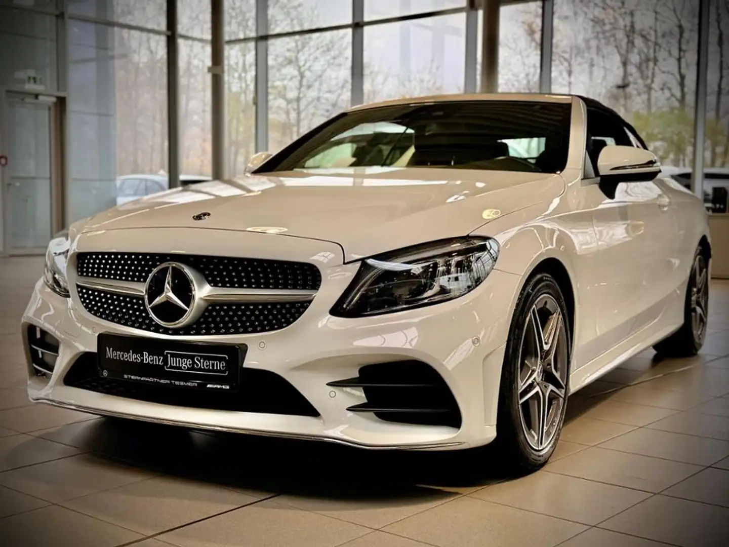 Mercedes-Benz C 180 AMG+KAMERA+Airscarf+NAVI+Ambiente+SHZ+AUT Weiß - 1