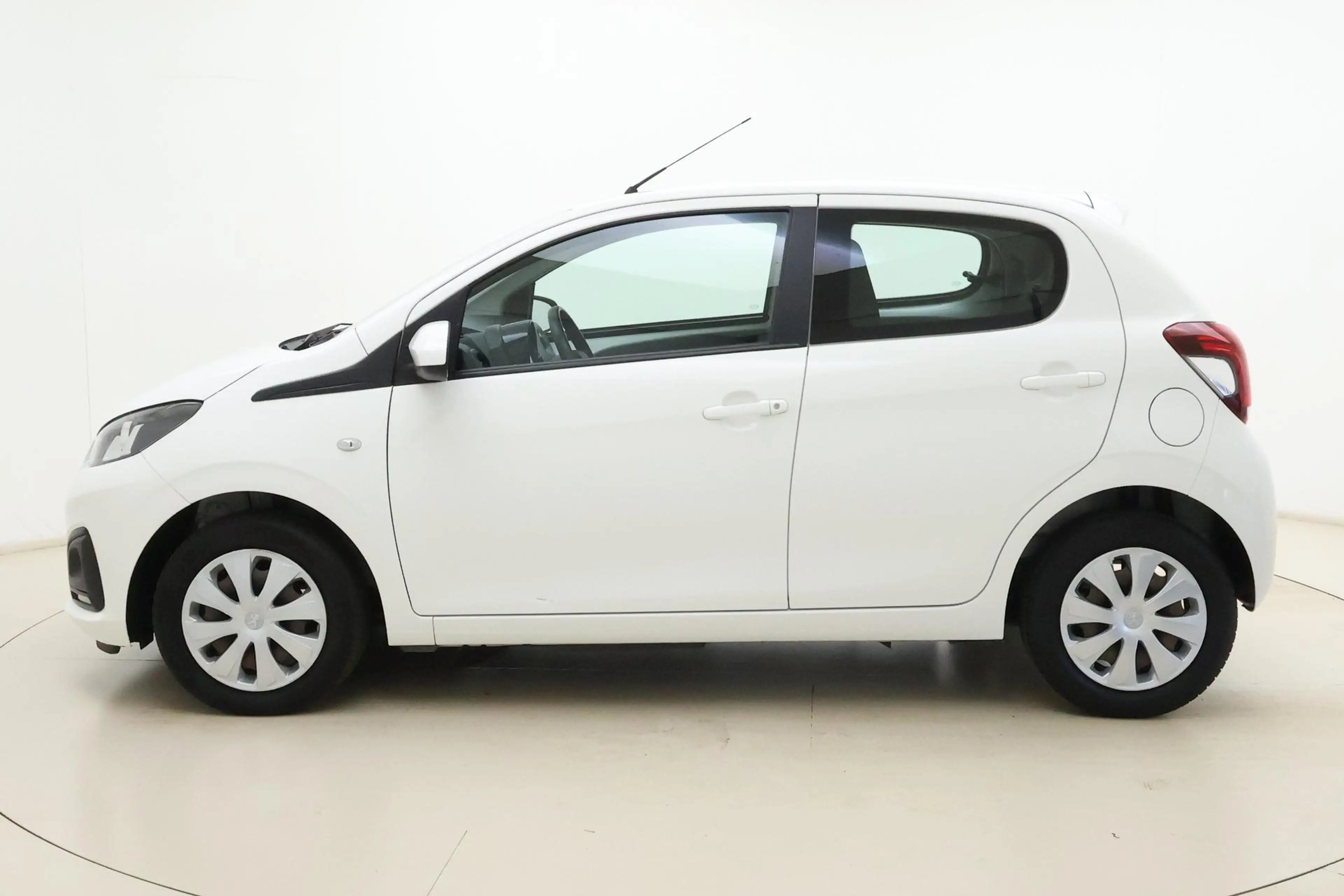 Peugeot 108 1.0 e-VTi 72pk Active 5 deurs | Airconditioning | — photo 5
