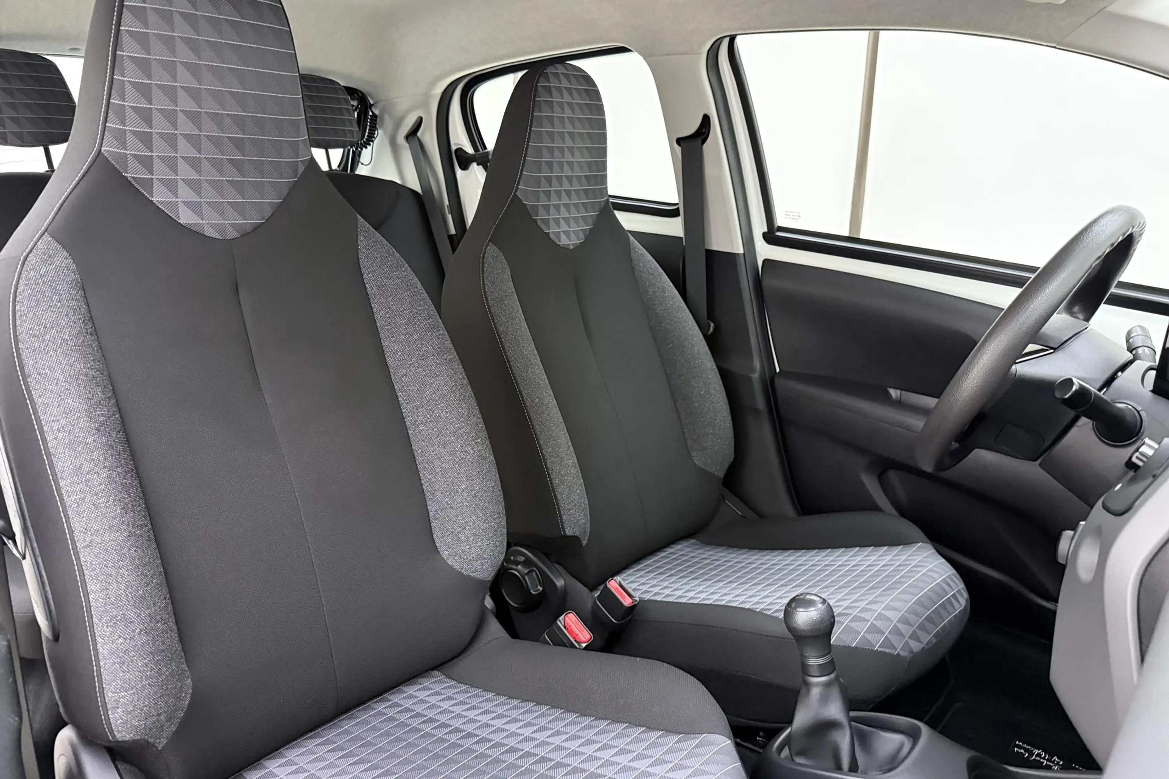 Peugeot 108 1.0 e-VTi 72pk Active 5 deurs | Airconditioning | — photo 3