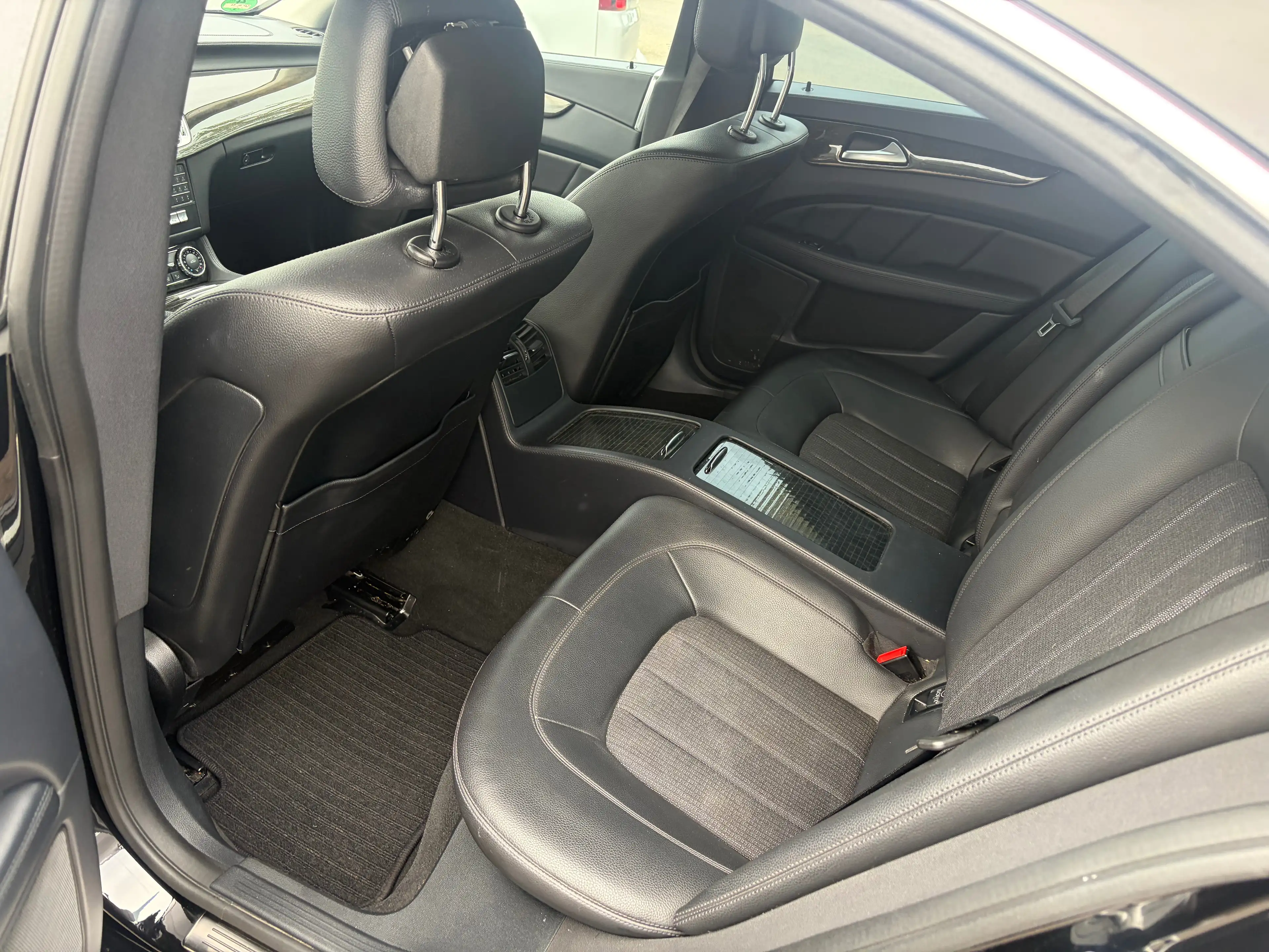 Mercedes-Benz CLS 400 CLS 400 4Matic*HU NEU* — photo 14