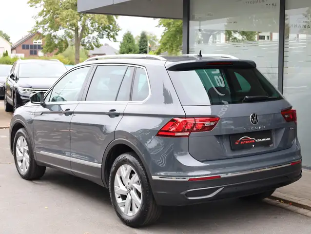 Volkswagen Tiguan view 7