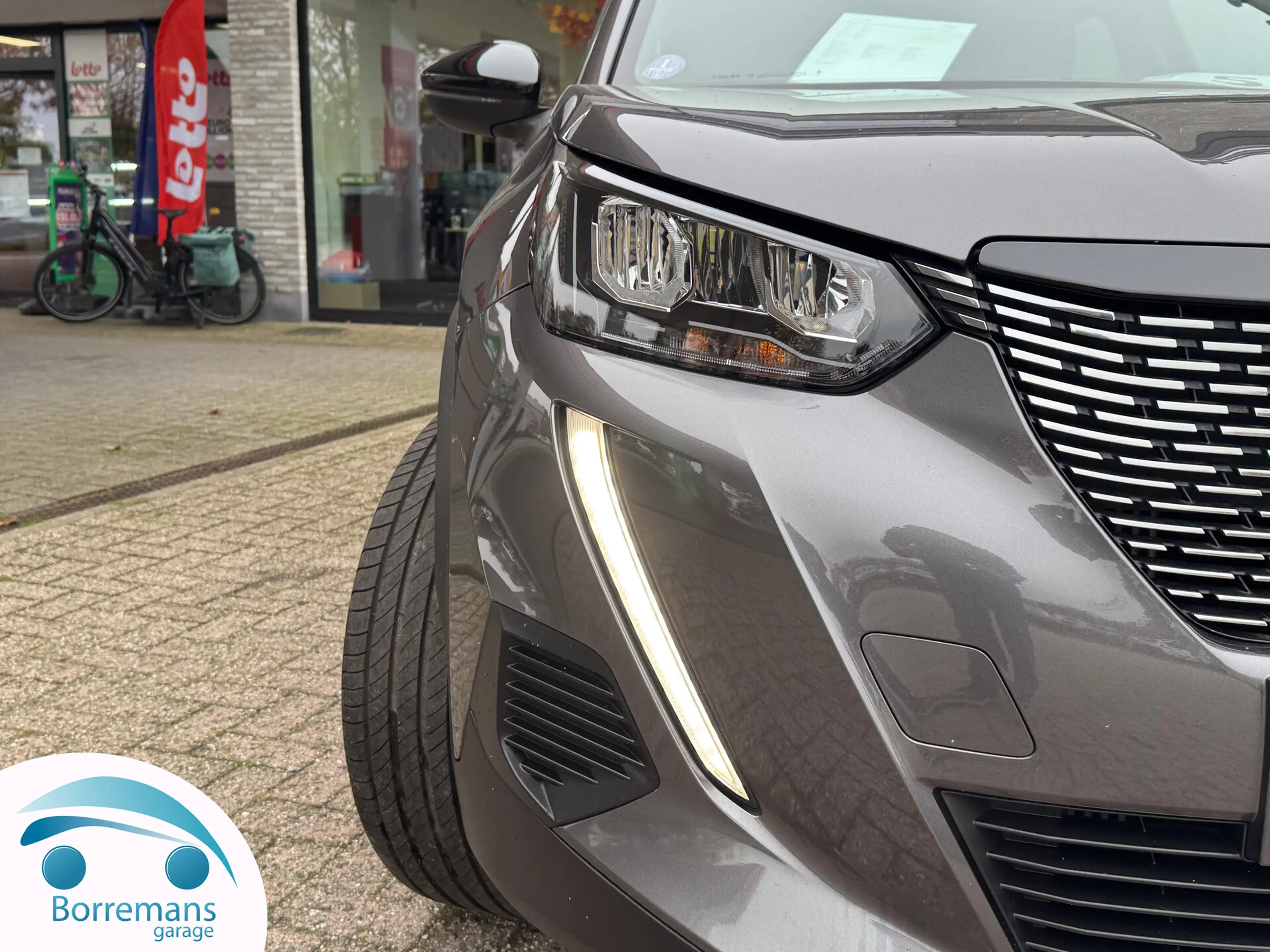 Peugeot 2008 ALLURE Carplay/Parkeersensoren/Cruise-Limit/.... — photo 12