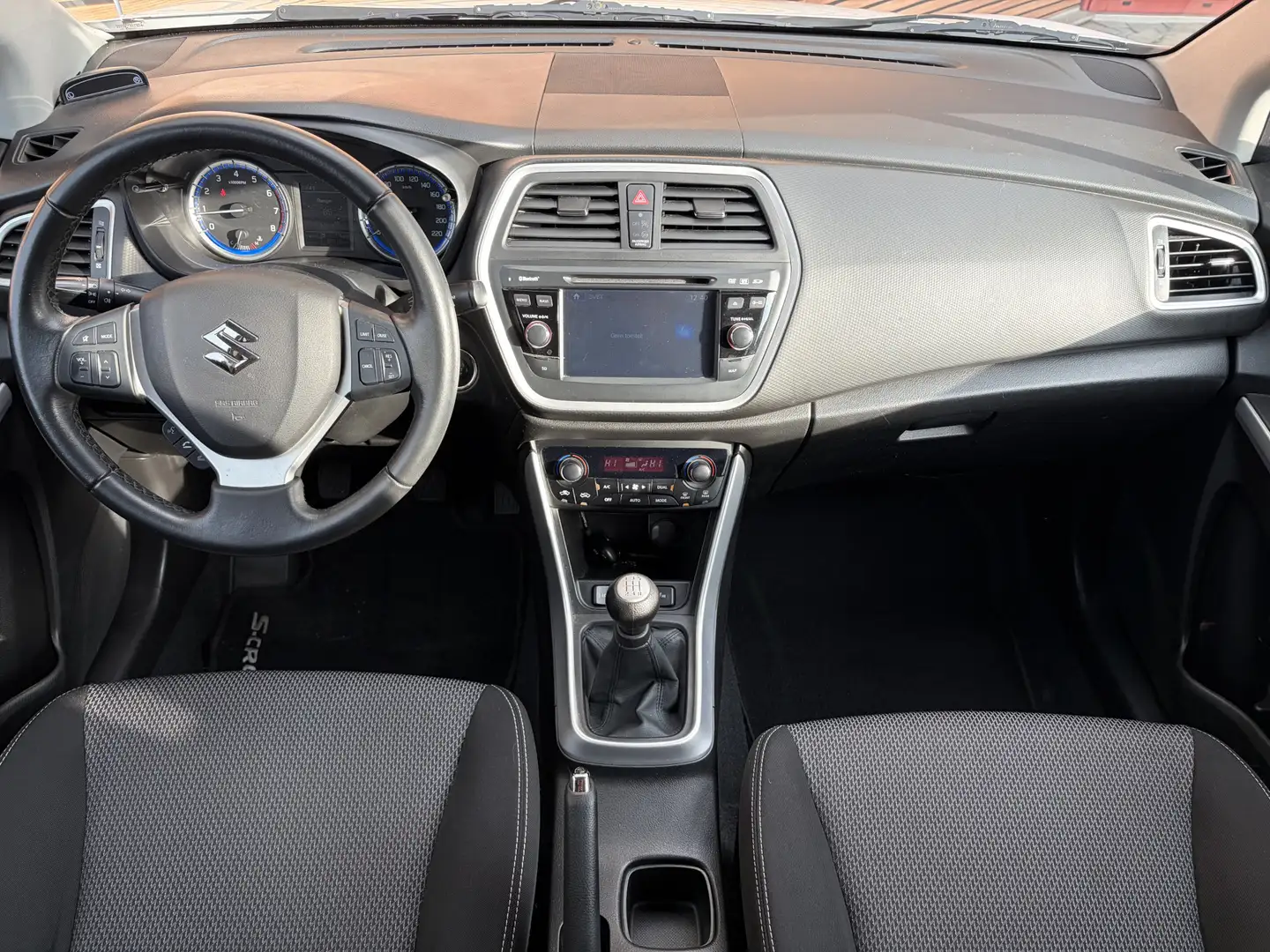Suzuki SX4 S-Cross 1.6 Exclusive Navi / Trekhaak / Cruise / camera en Blanc - 2