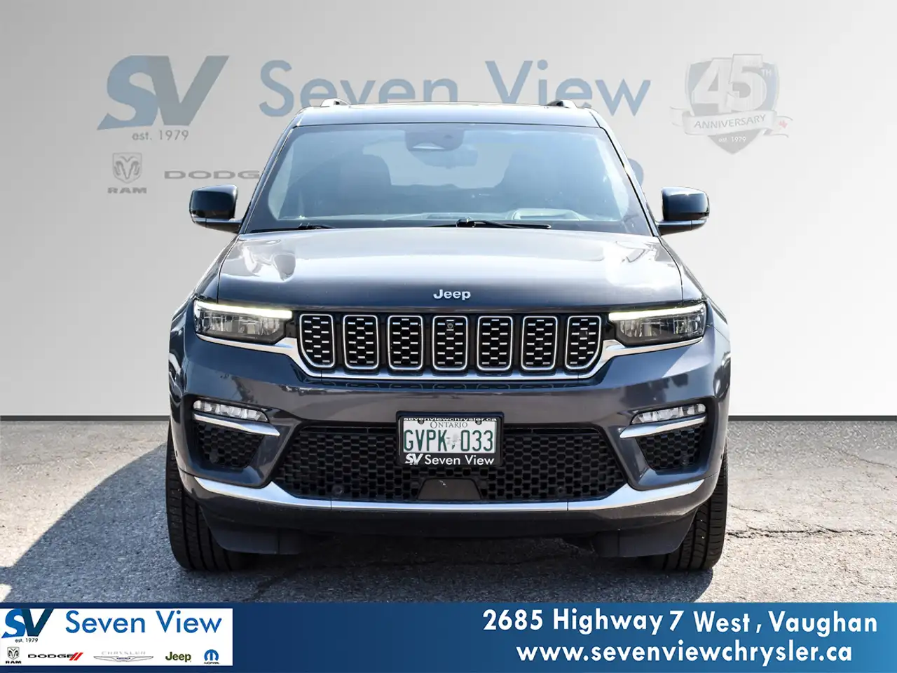 Jeep Grand Cherokee снимка Jeep Grand Cherokee