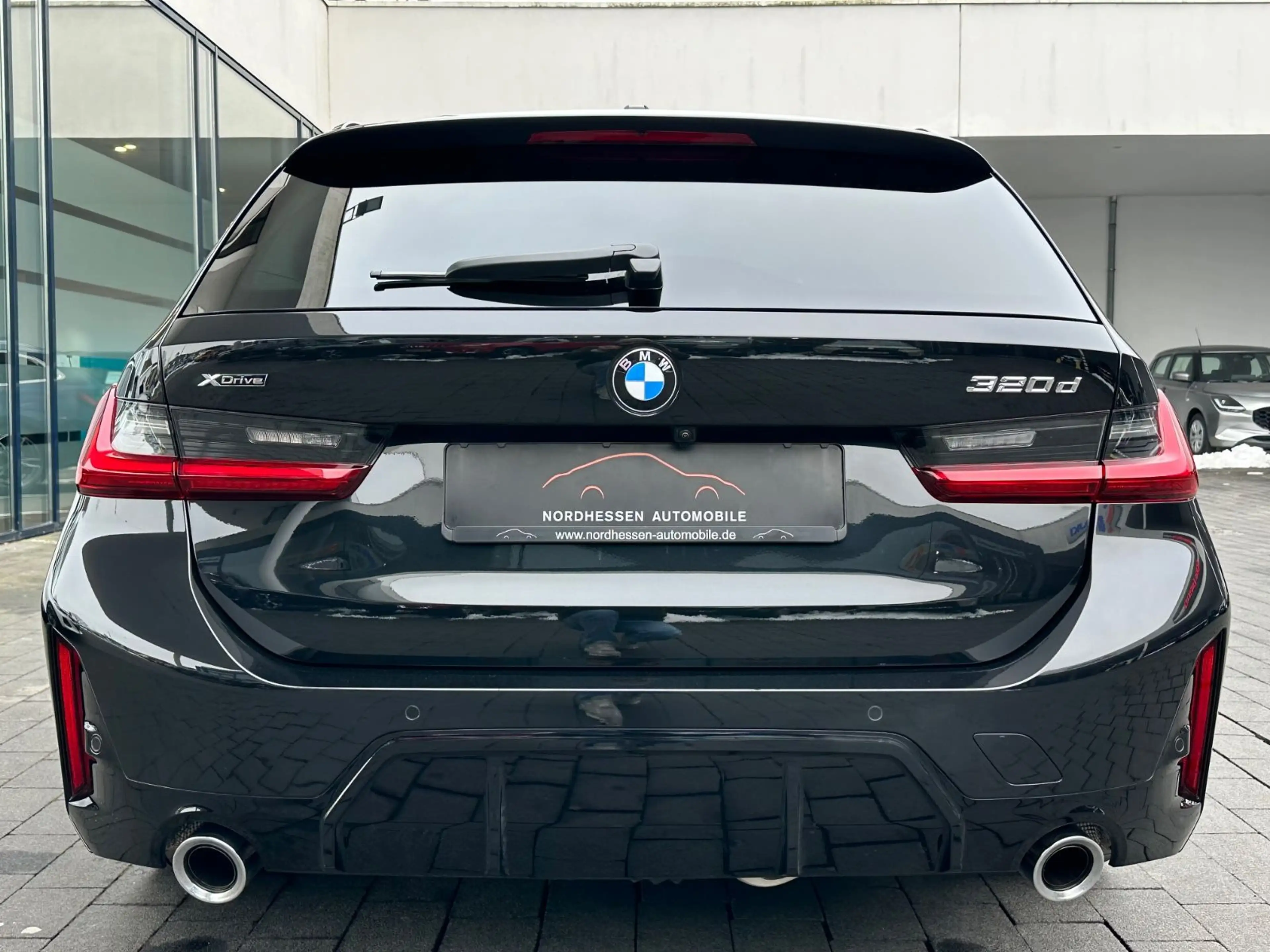 BMW 320 d xDrive Touring M Sport | Panorama | AHK — photo 7