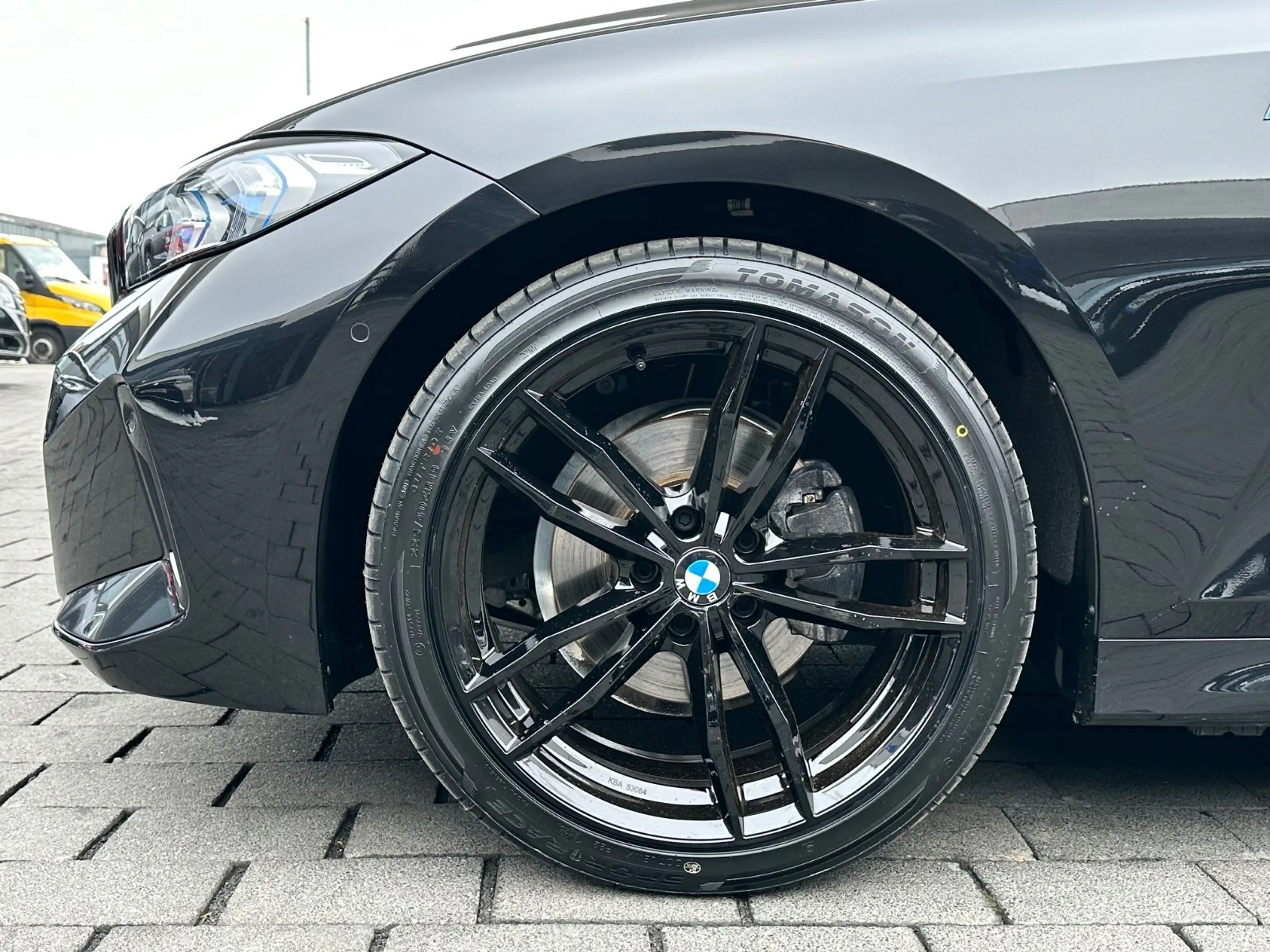 BMW 320 d xDrive Touring M Sport | Panorama | AHK — photo 9