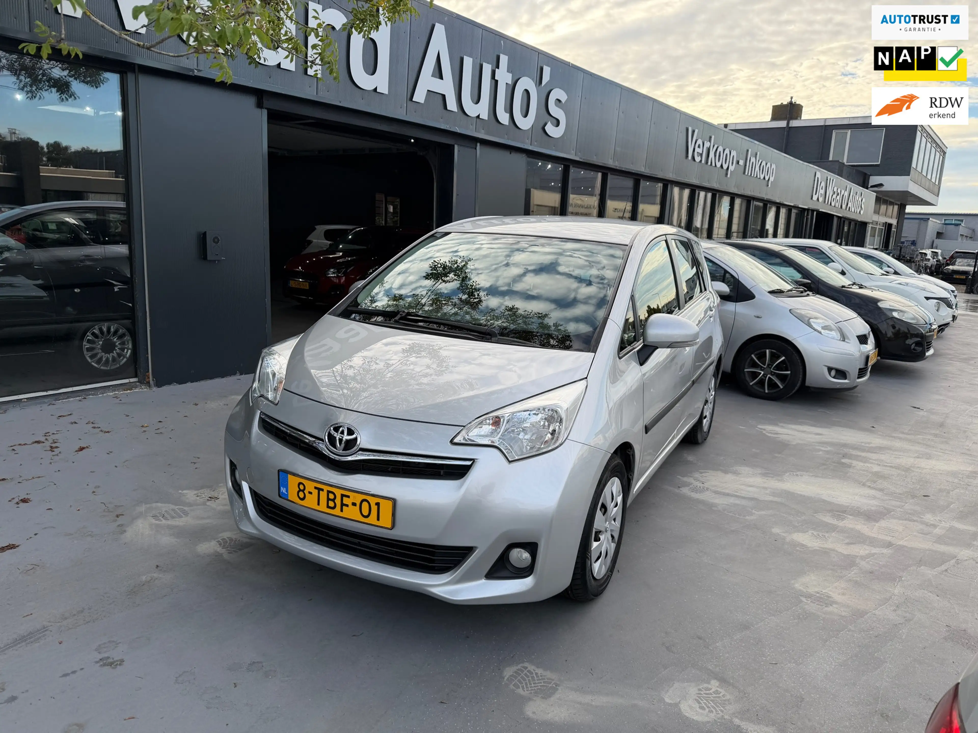 Toyota Verso-S 1.3 VVT-i Aspiration/automaat/airco/cruise/camera/