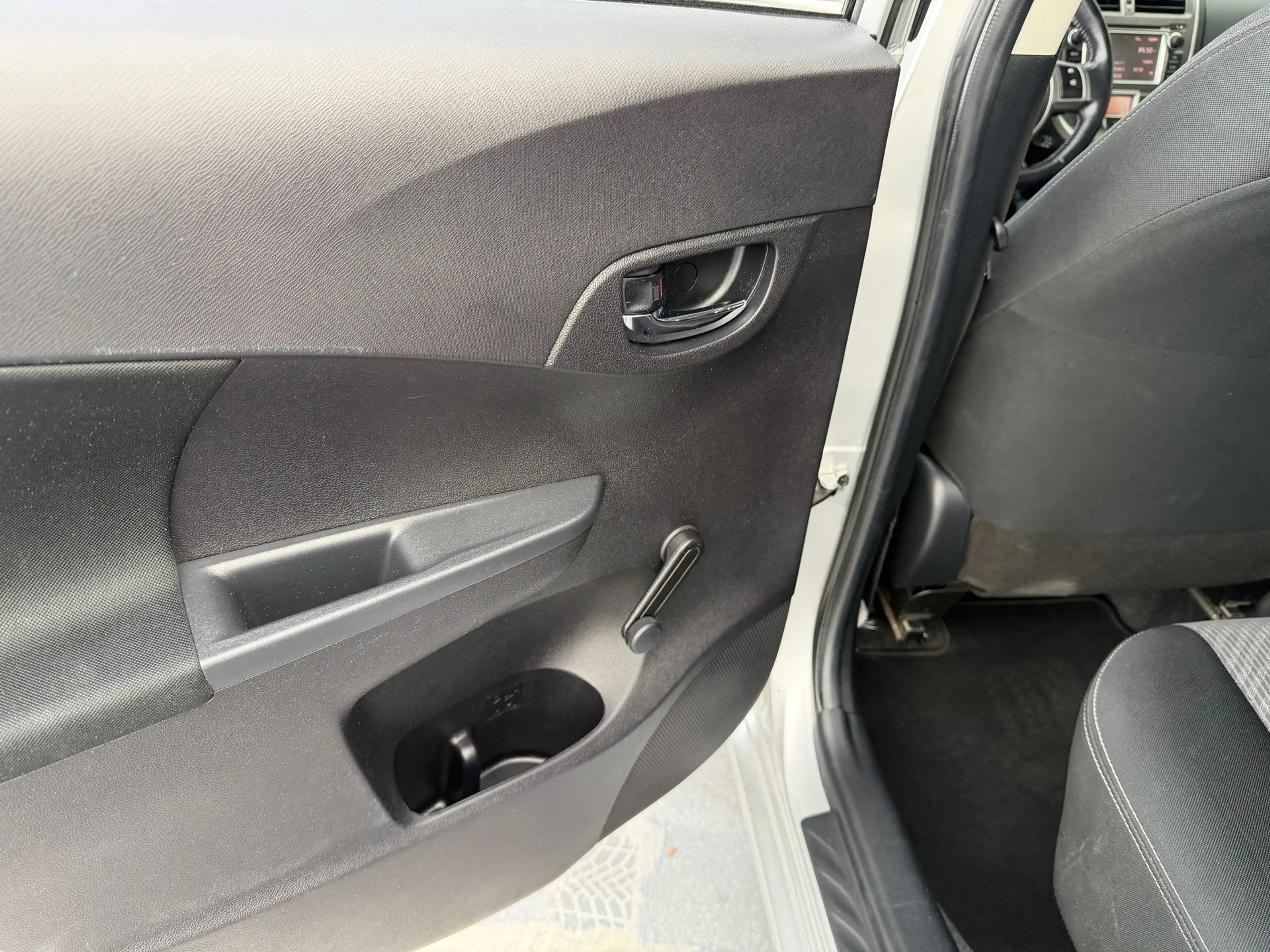 Toyota Verso-S 1.3 VVT-i Aspiration/automaat/airco/cruise/camera/ — photo 15