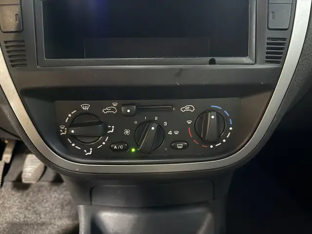 Citroen C2 view 10