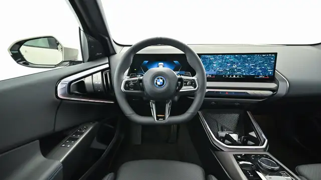 BMW X3 view 13