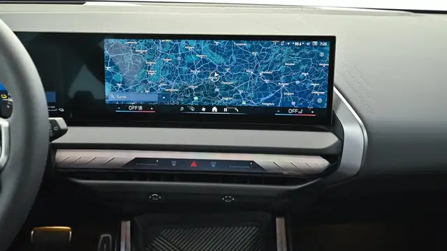 BMW X3 view 14