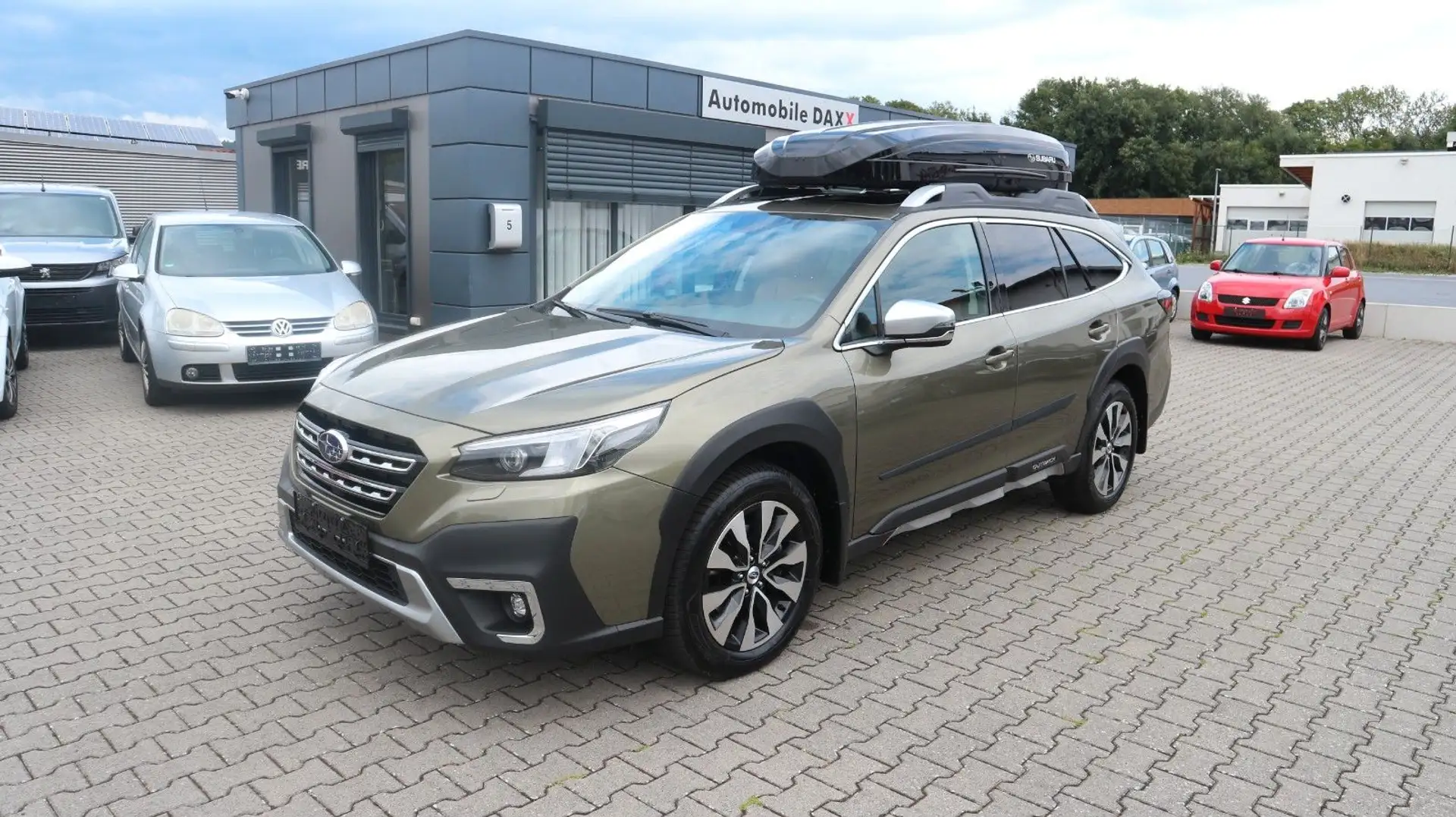 Subaru OUTBACK 2.5 Lineartronic CVT Platinum*AHK*D-BOX* Verde - 1