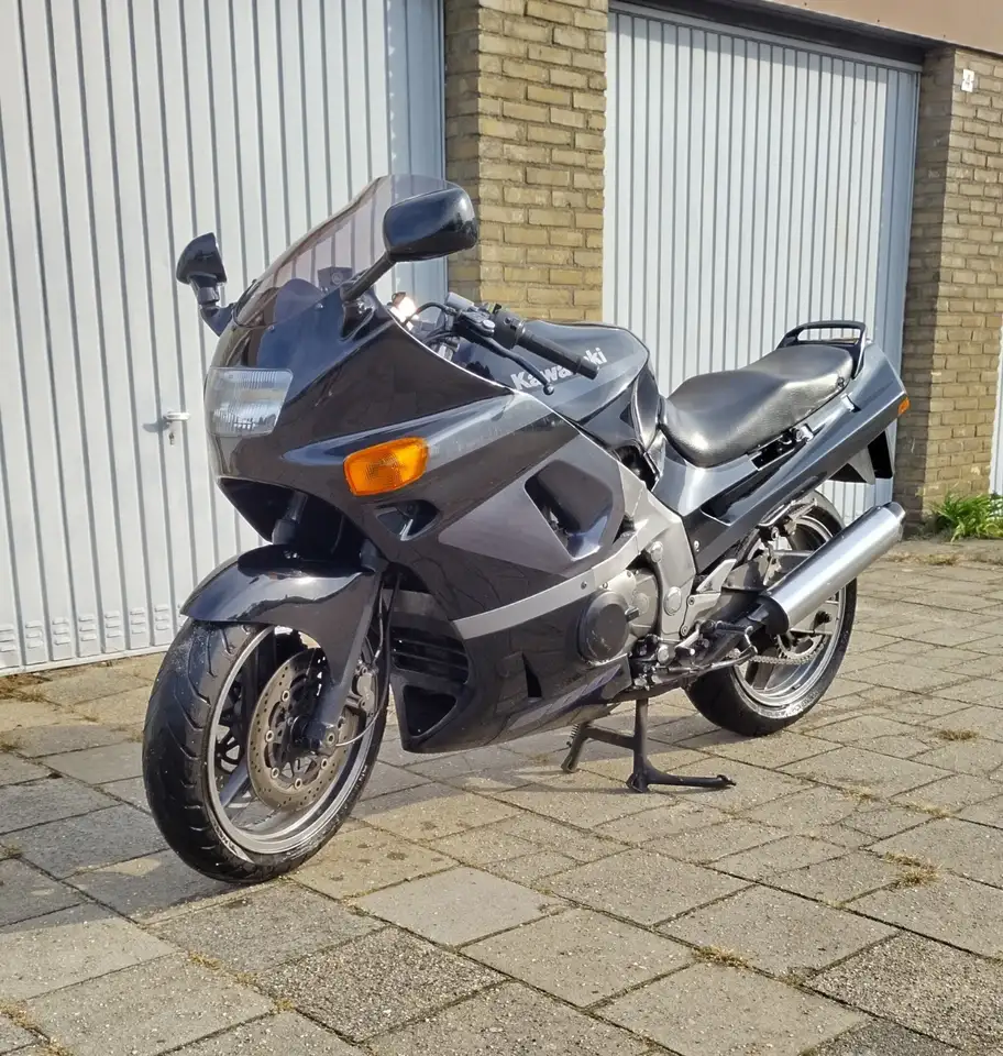 Kawasaki ZZR 600