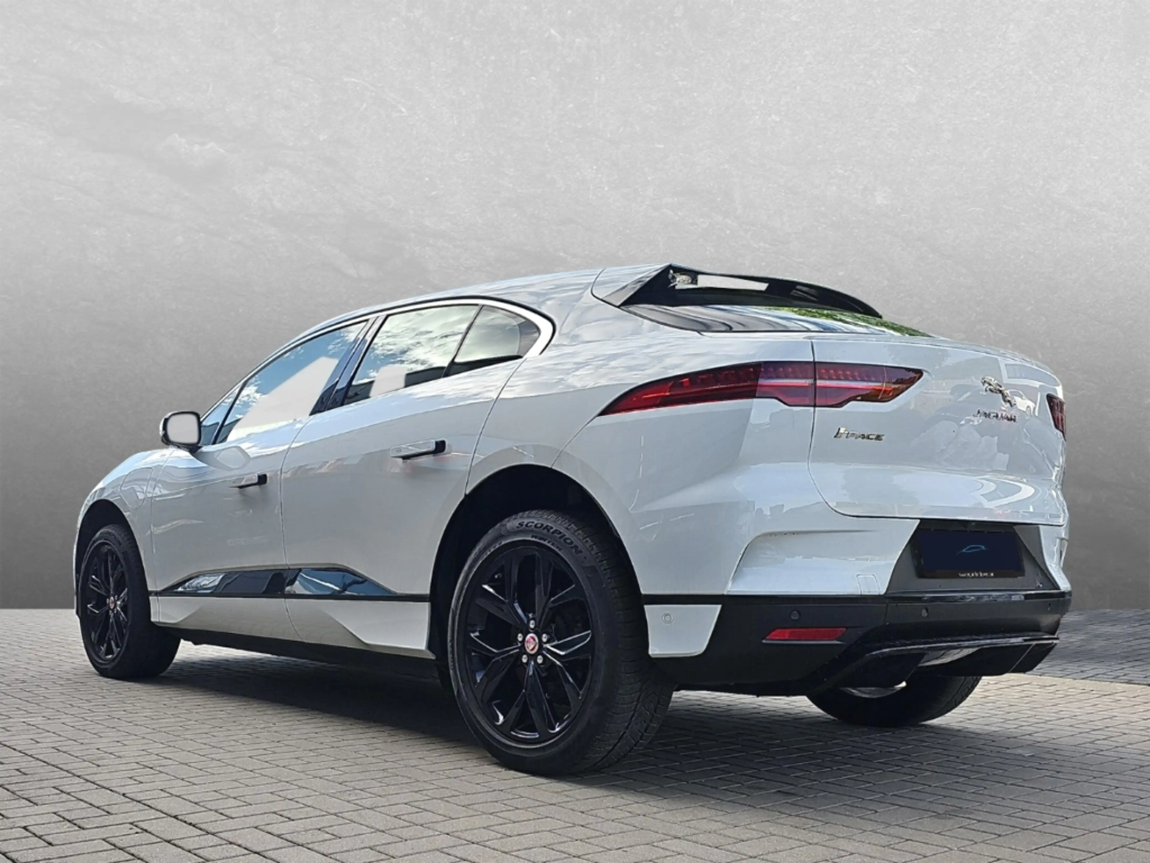 Jaguar I-Pace EV320 SE HEAD-UP DAB PIVI PRO LED 20 — photo 3