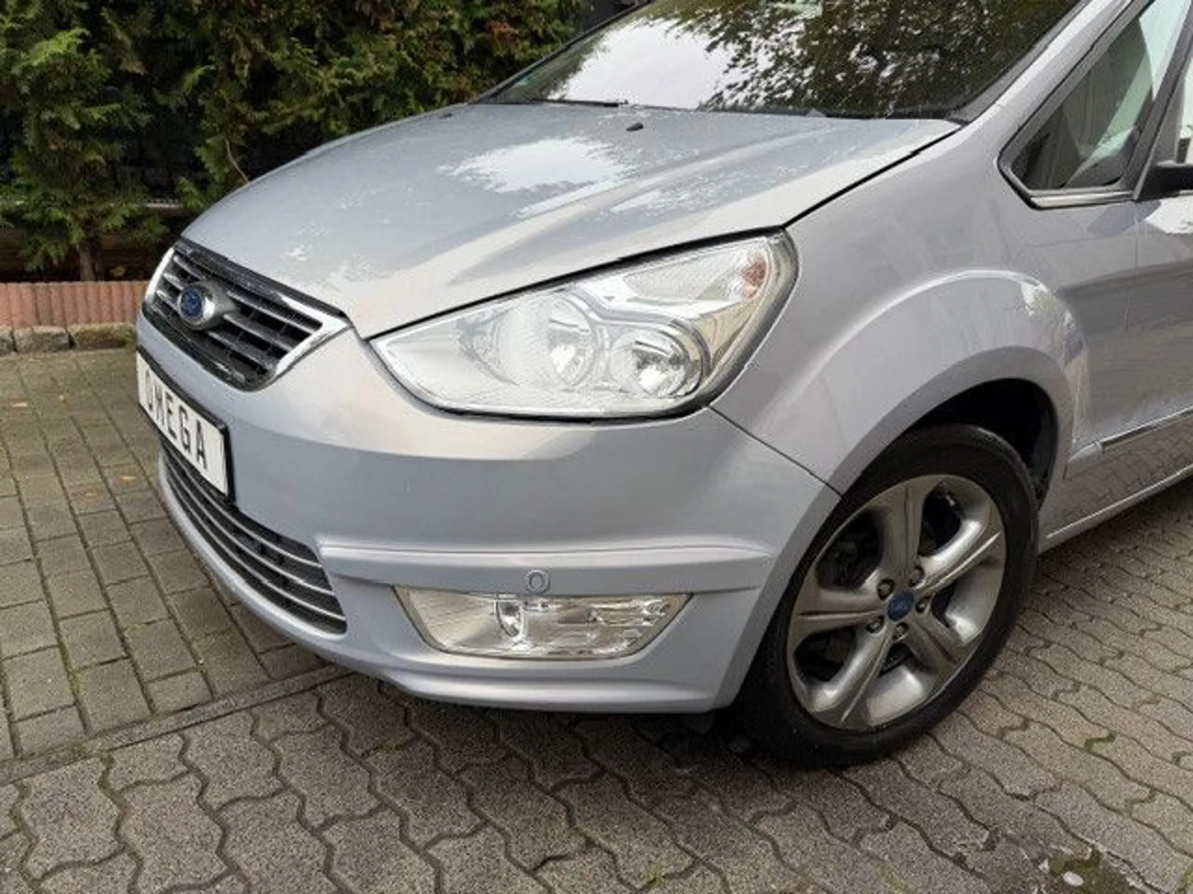 Ford Galaxy GALAXY GHIA TITANIUM NAVIGATION|LEDER|7 SITZER — photo 12