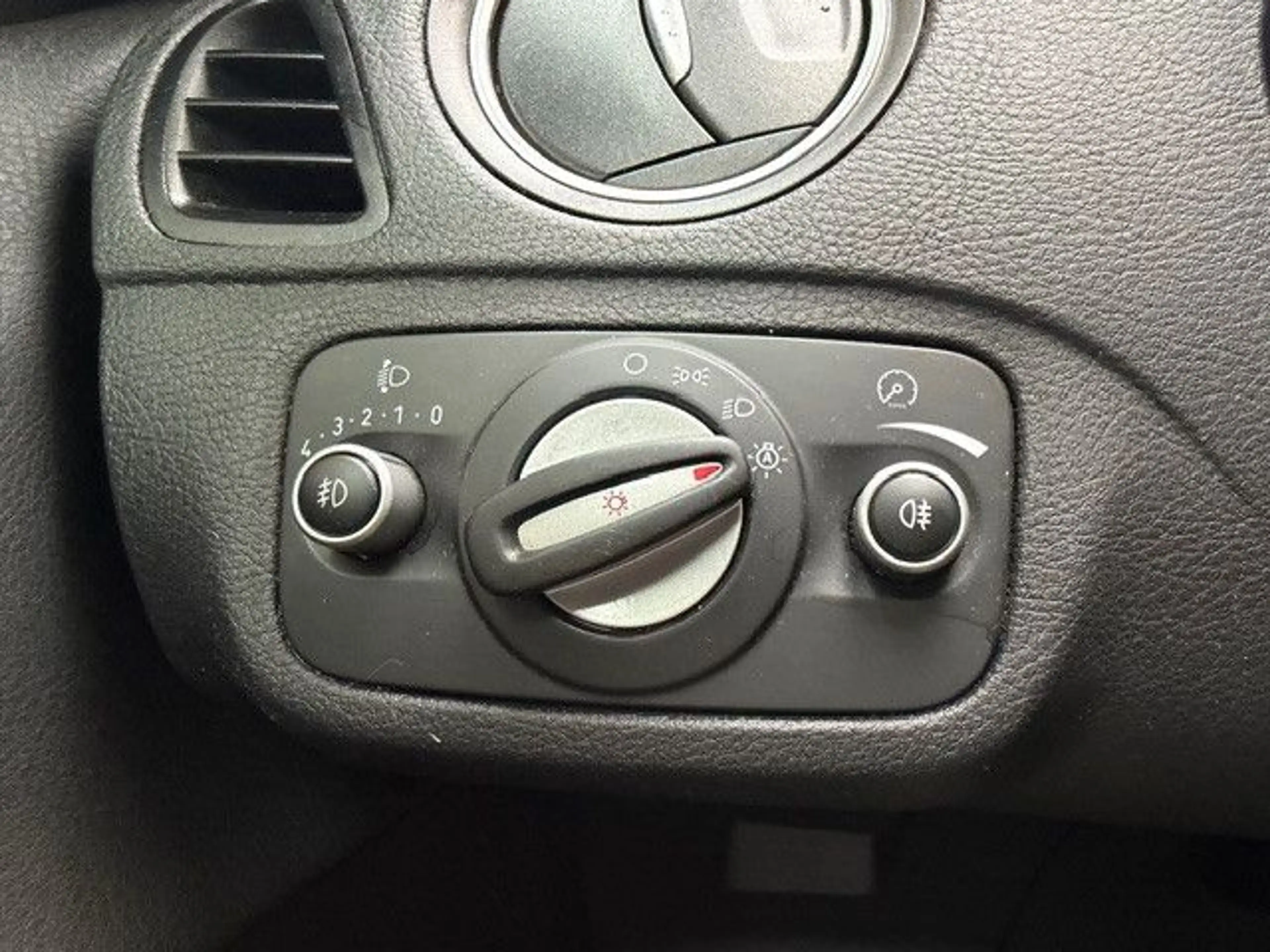 Ford Galaxy GALAXY GHIA TITANIUM NAVIGATION|LEDER|7 SITZER — photo 14