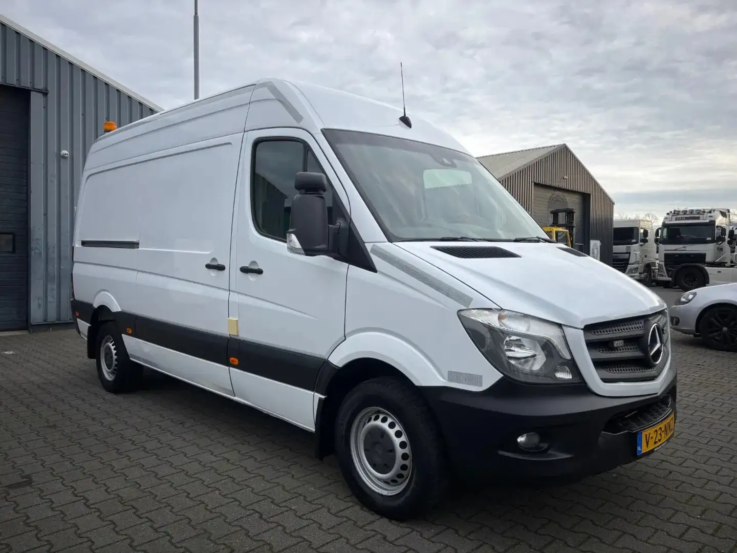 Mercedes-Benz Sprinter 316 CDI L2 H2 Airco Camera 3,5 Trekhaak Wit - 2
