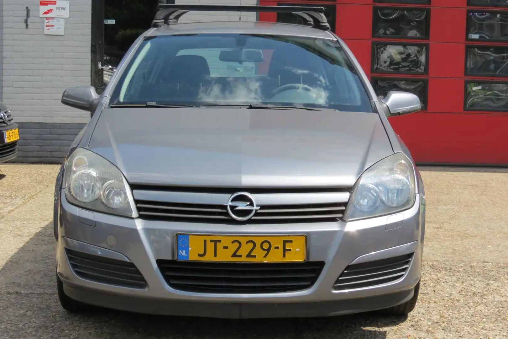 Opel Astra 1.4 Essentia , 5 DEURS, AIRCO Grijs - 2