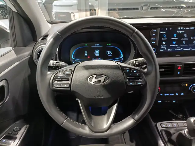 Hyundai I10 view 10