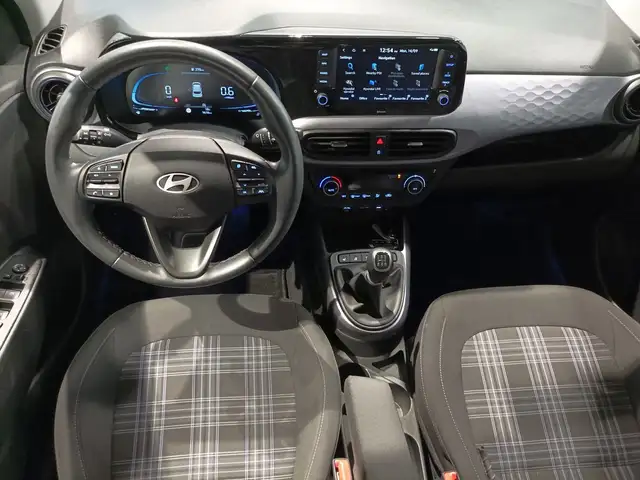 Hyundai I10 view 14