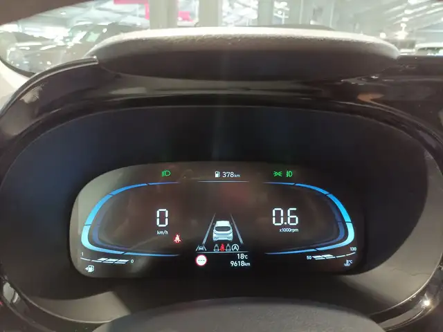 Hyundai I10 view 7