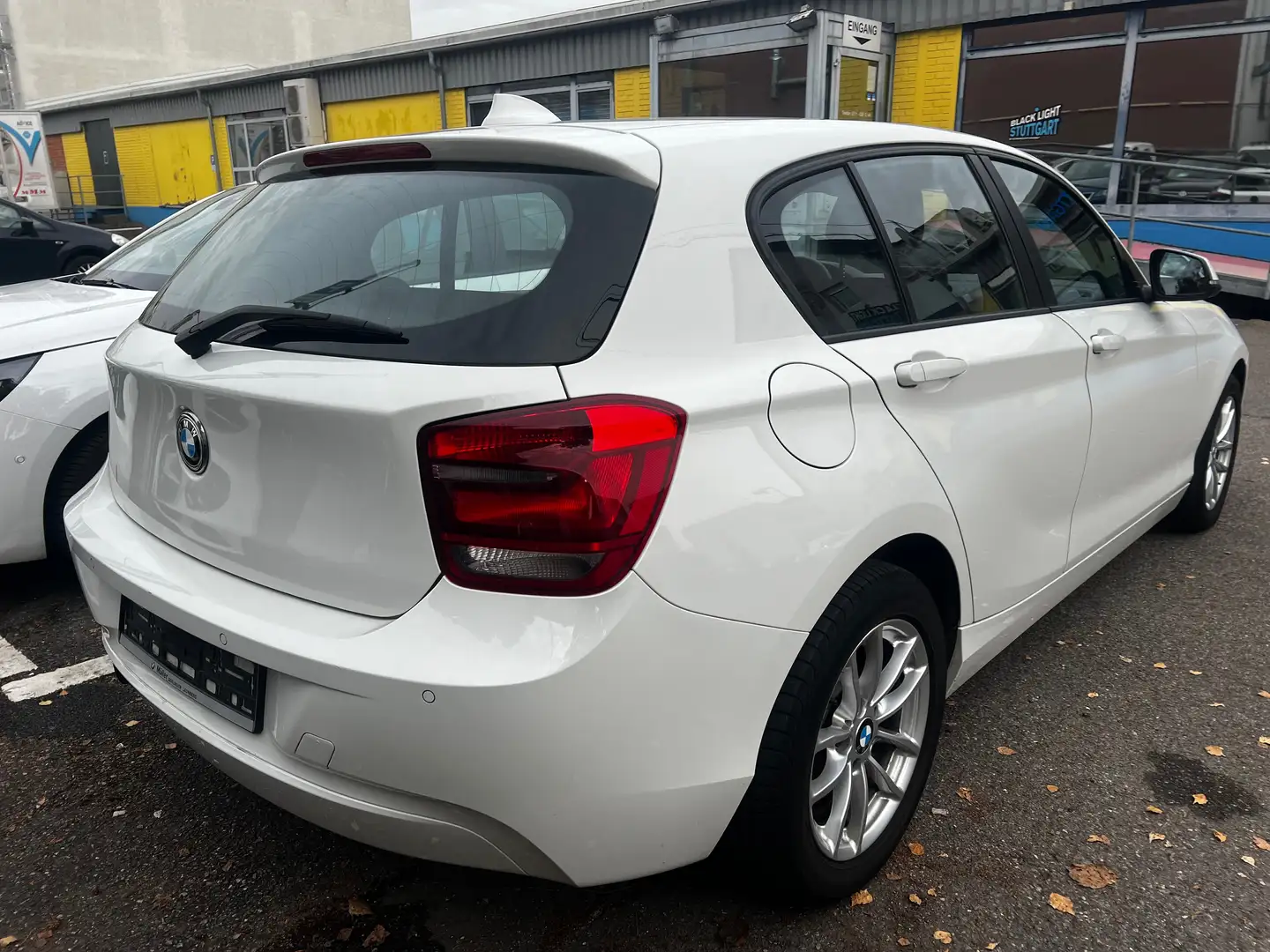 BMW 116 116 i Weiß - 2