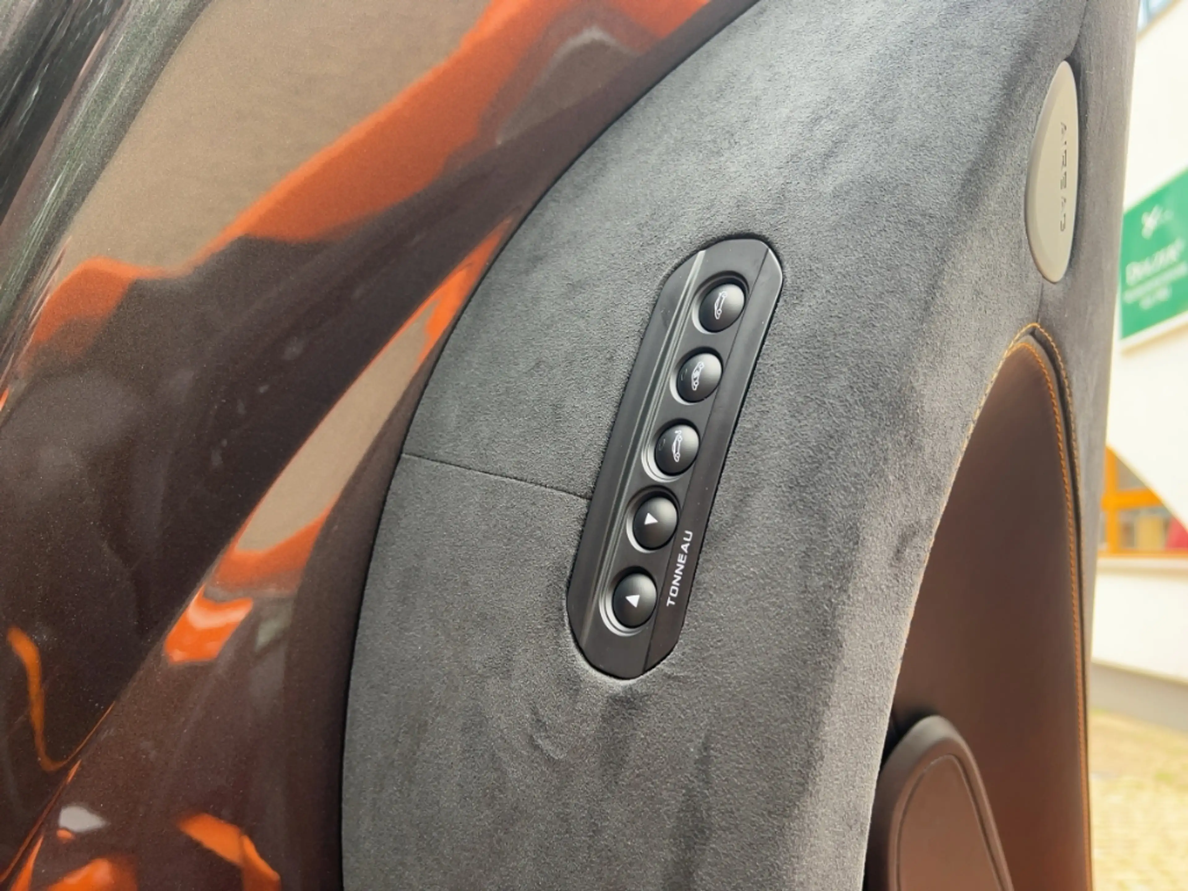 McLaren 570S Spider - wenig KM - top Zustand - foliert — photo 12