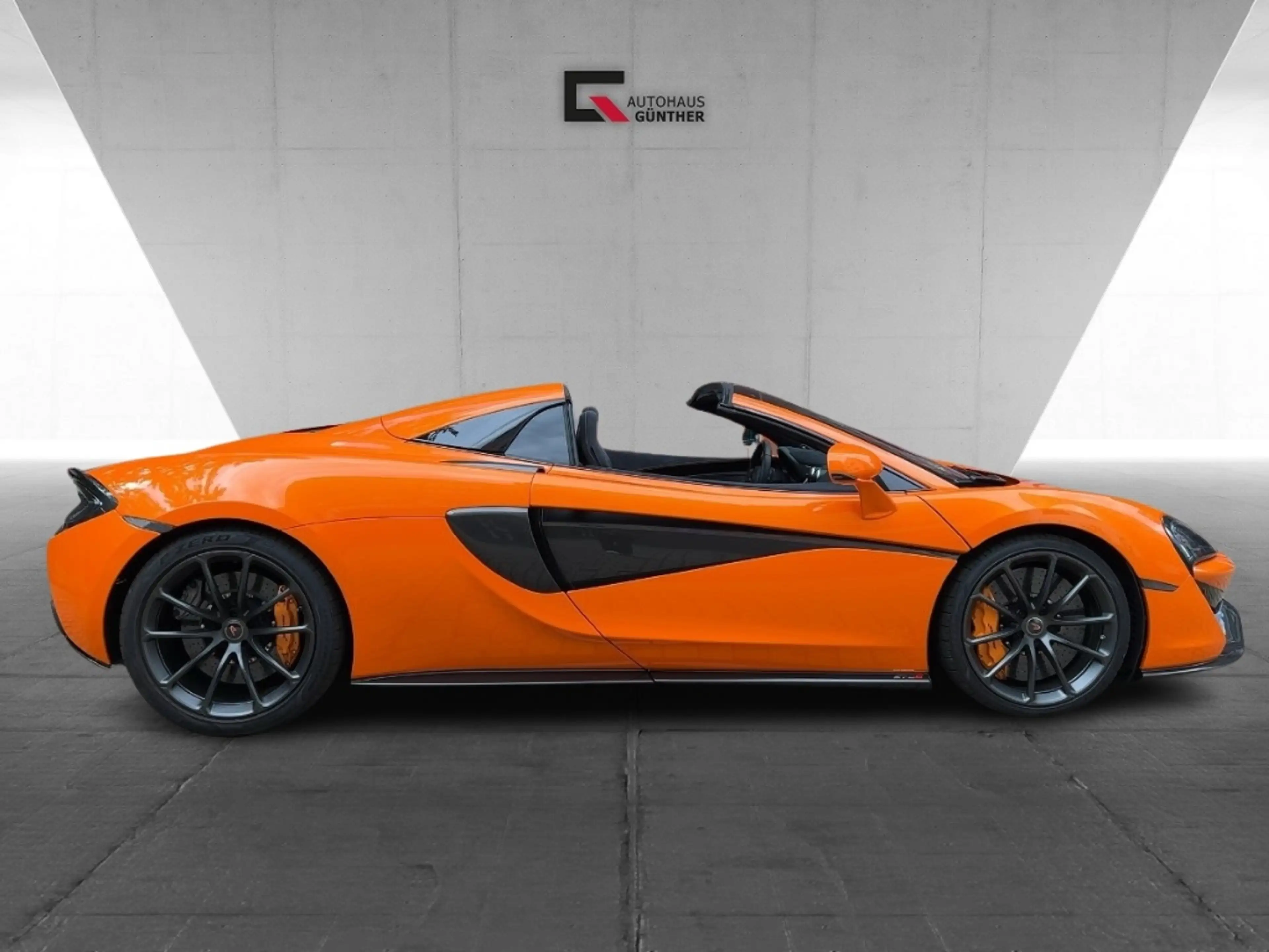 McLaren 570S Spider - wenig KM - top Zustand - foliert — photo 5