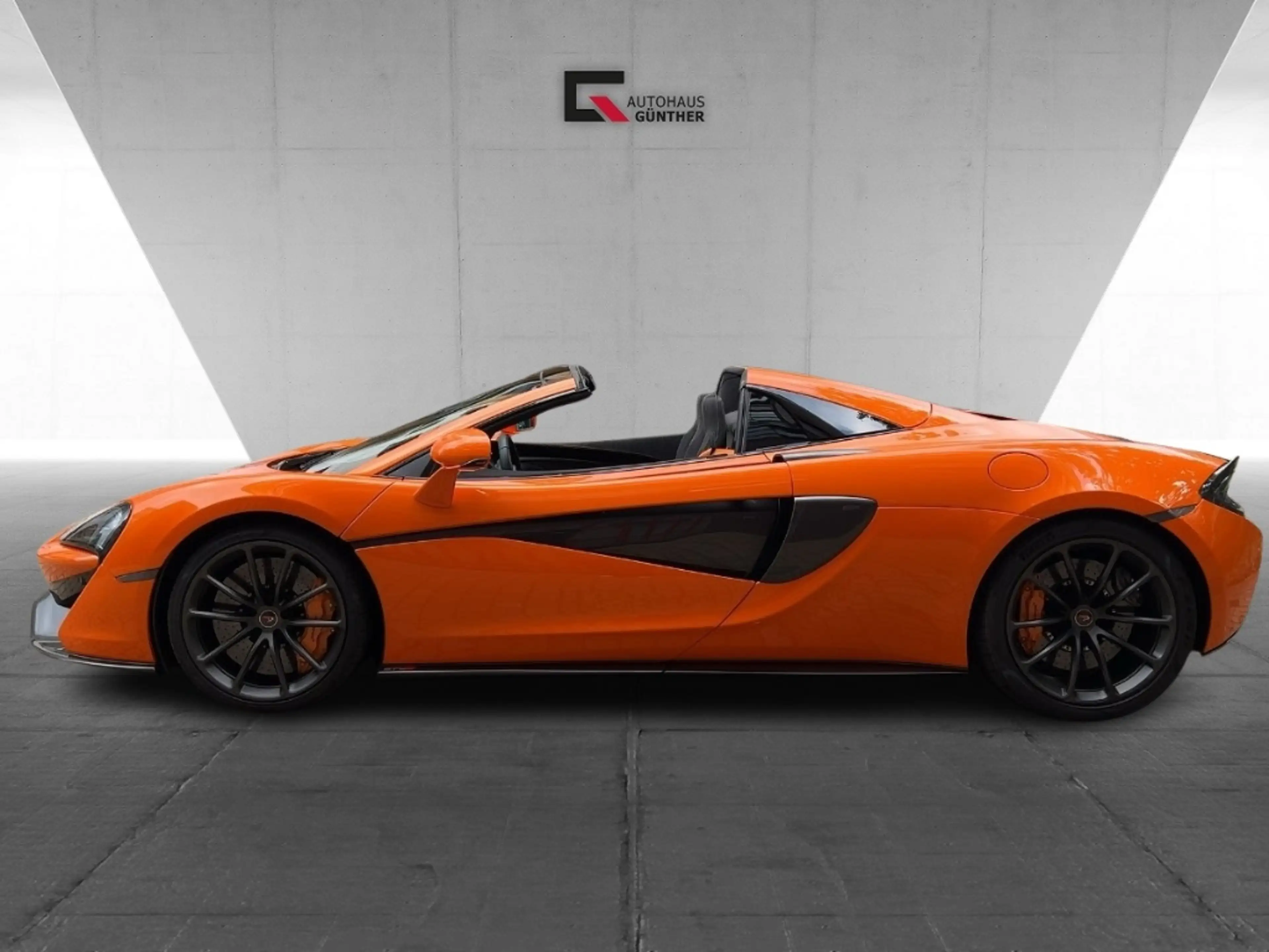 McLaren 570S Spider - wenig KM - top Zustand - foliert — photo 2