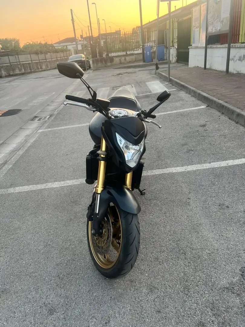 Honda Hornet base Noir - 1