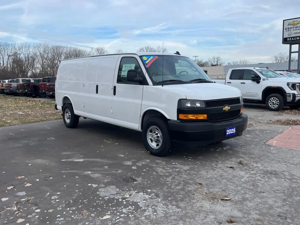 Chevrolet Express 2500 снимка Chevrolet Express 2500