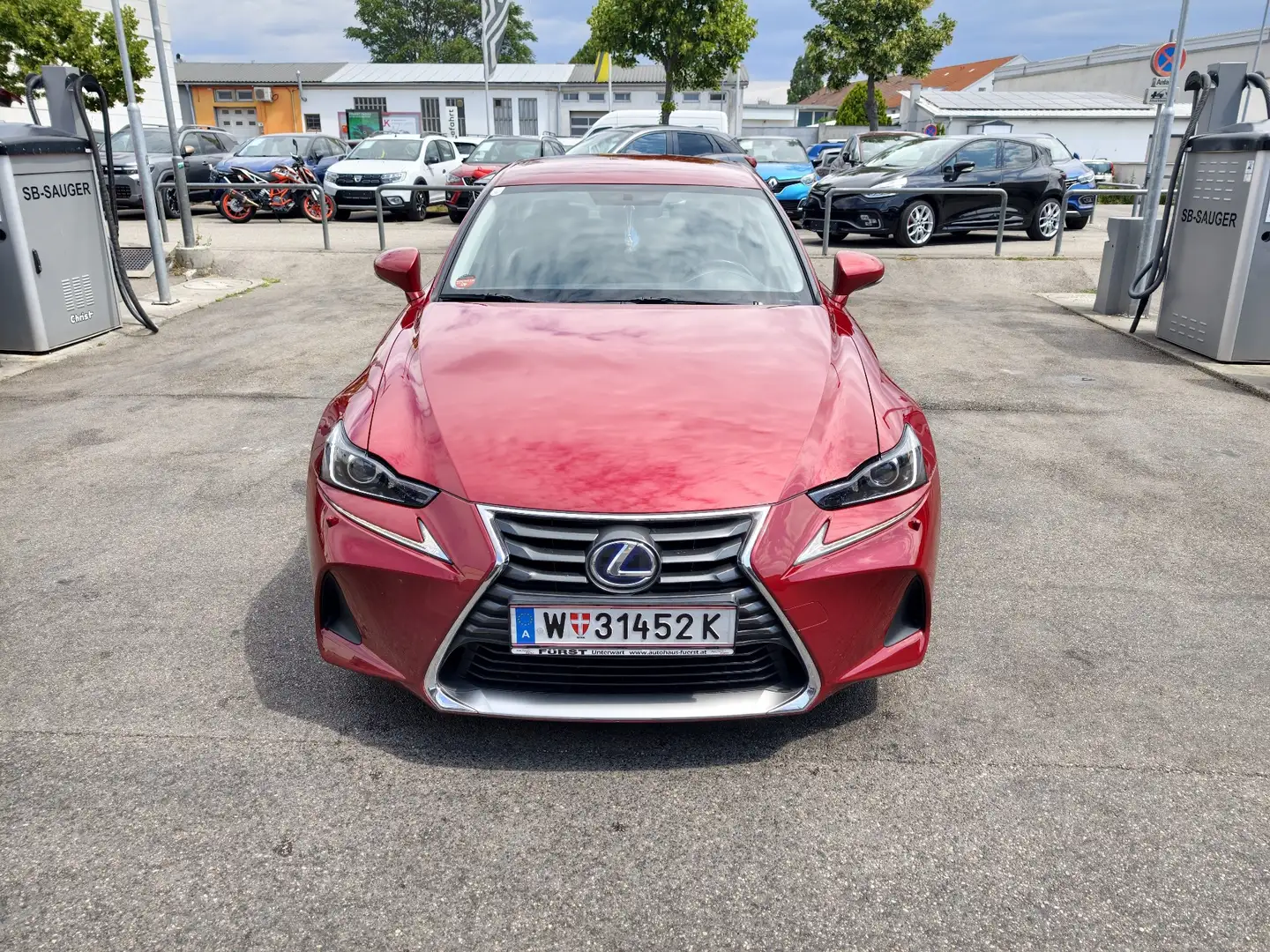 Lexus IS 300 Aut. Rot - 1