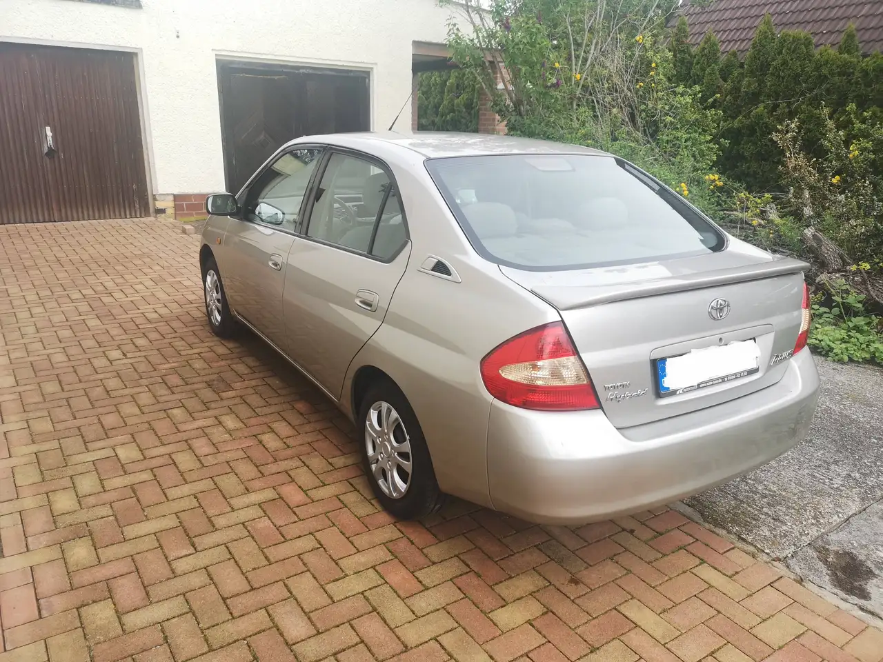 Toyota Prius (Hybrid), foto 4