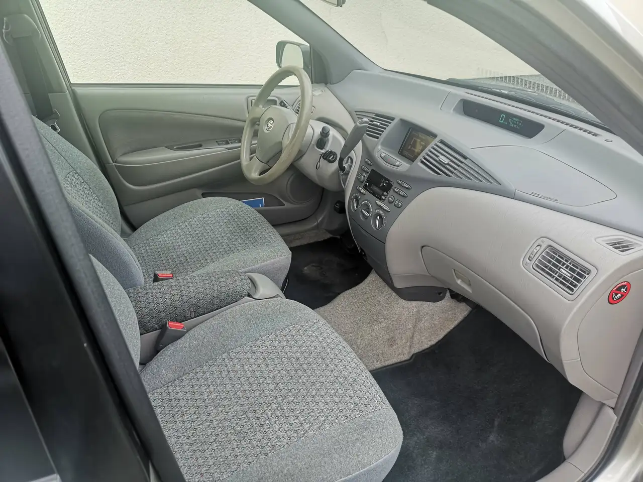 Toyota Prius (Hybrid), foto 8