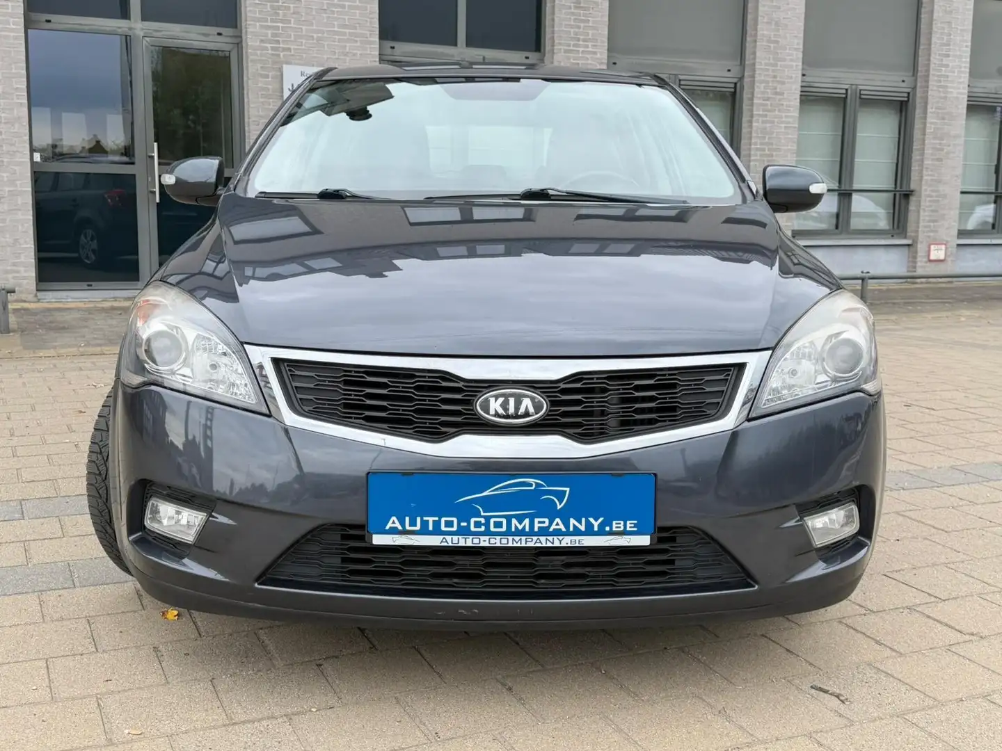 Kia Ceed / cee'd Ceed 1.6 CRDi 90 ISG Vision Gris - 1