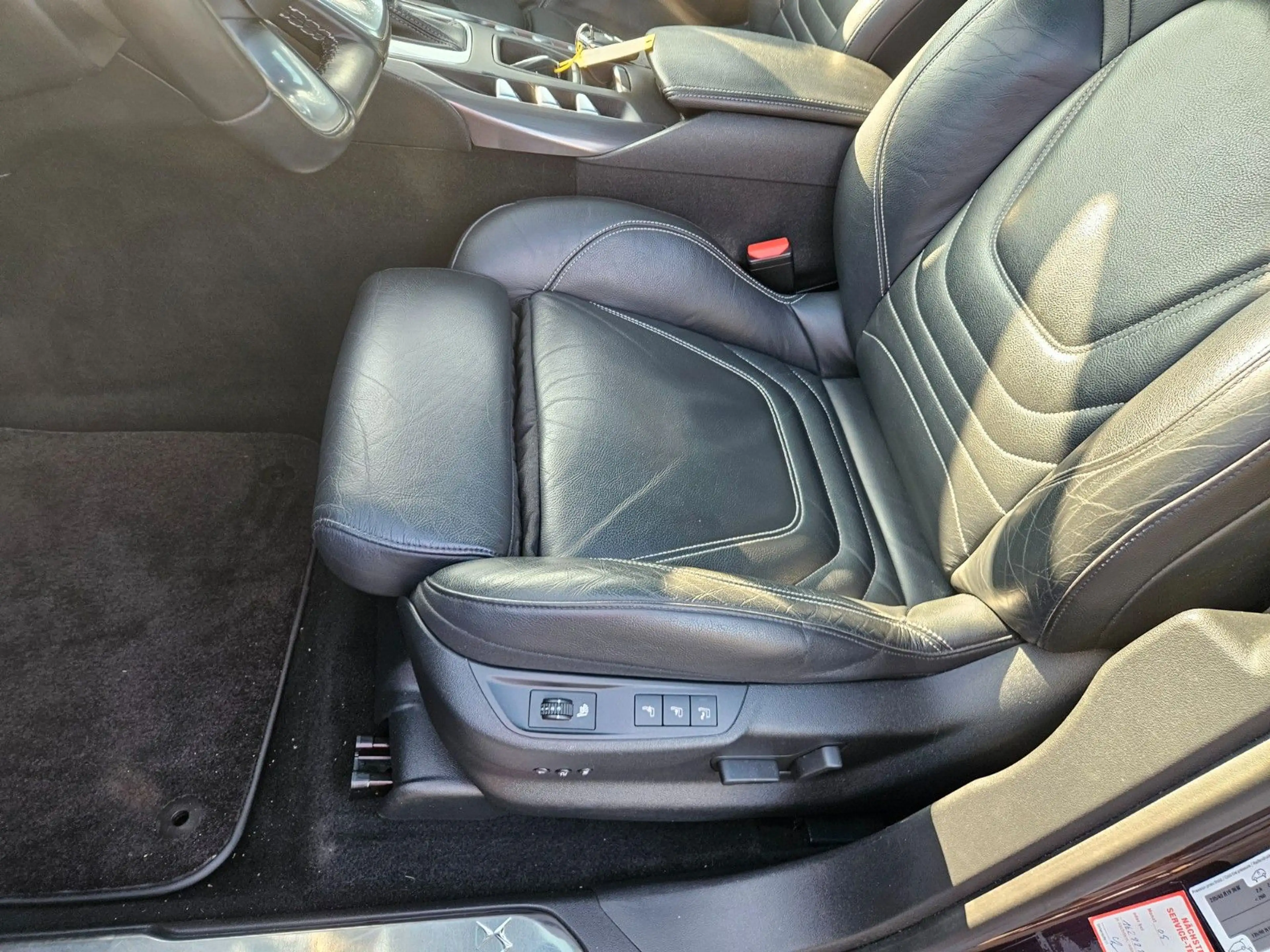 DS Automobiles DS 5 DS 5 Basis, Navi,Leder — photo 12