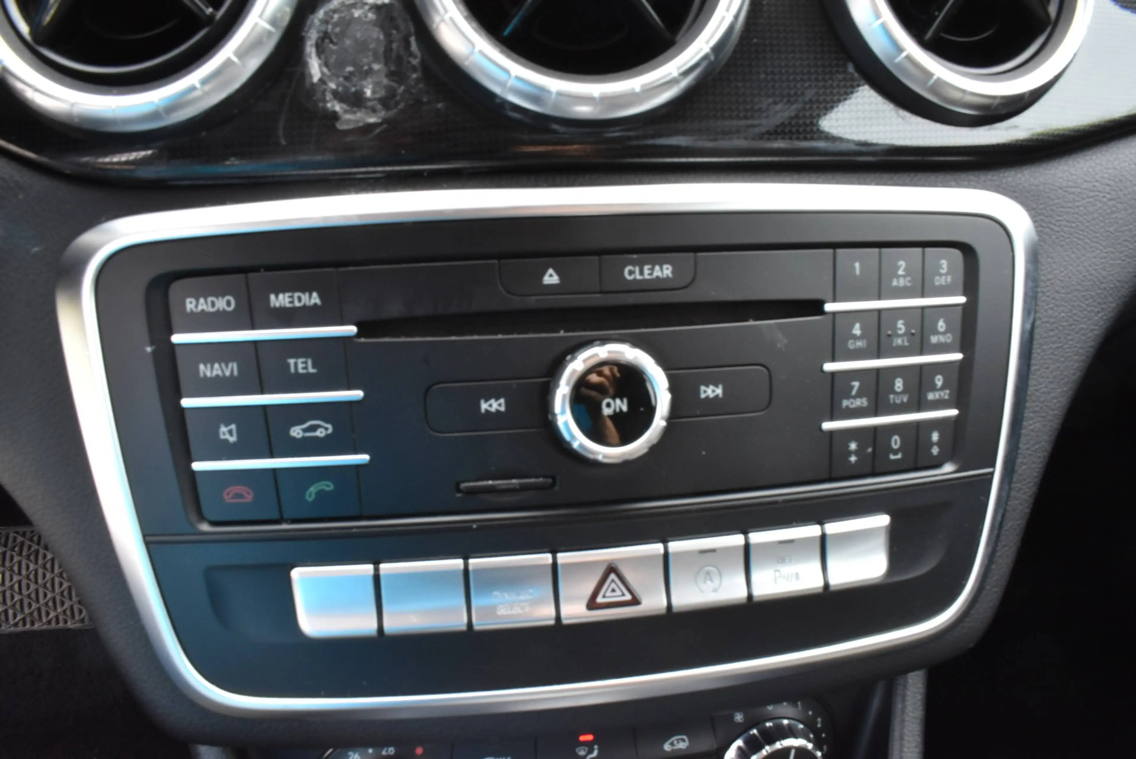 Mercedes-Benz CLA 180 Autom Urban Edition Airco/GPS ***12M GARANTIE*** — photo 10